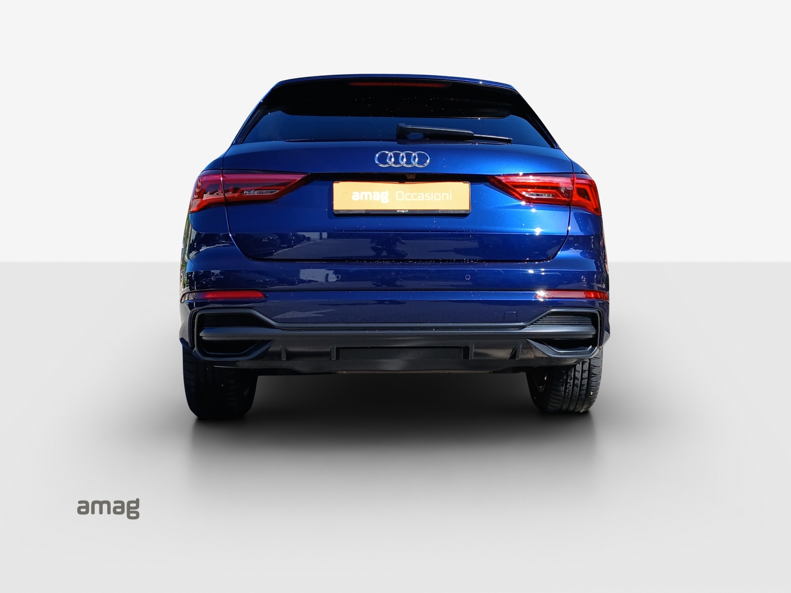 AUDI Q3 35 TFSI S line Attraction S-tronic-image-3