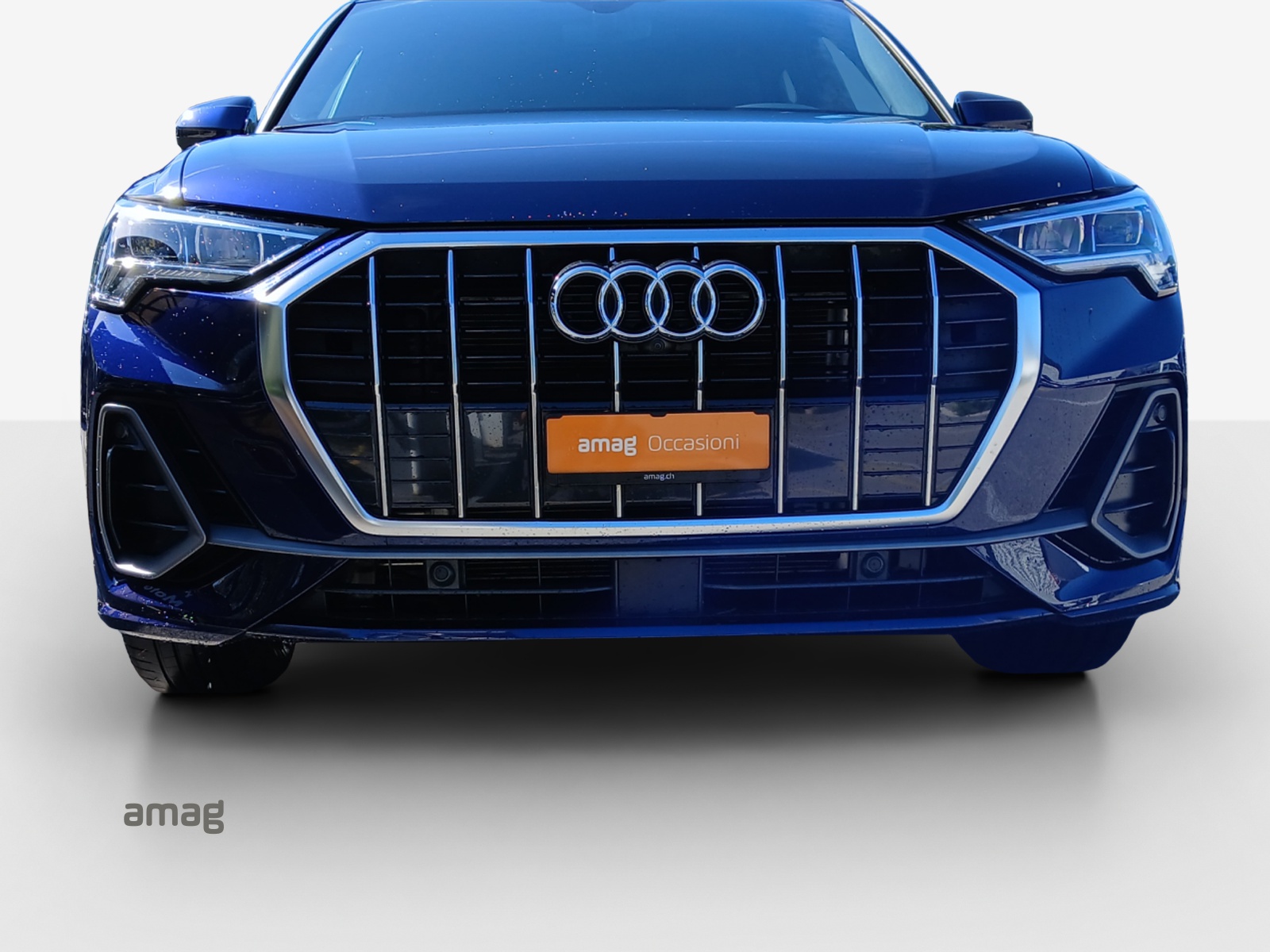 AUDI Q3 35 TFSI S line Attraction S-tronic-image-6