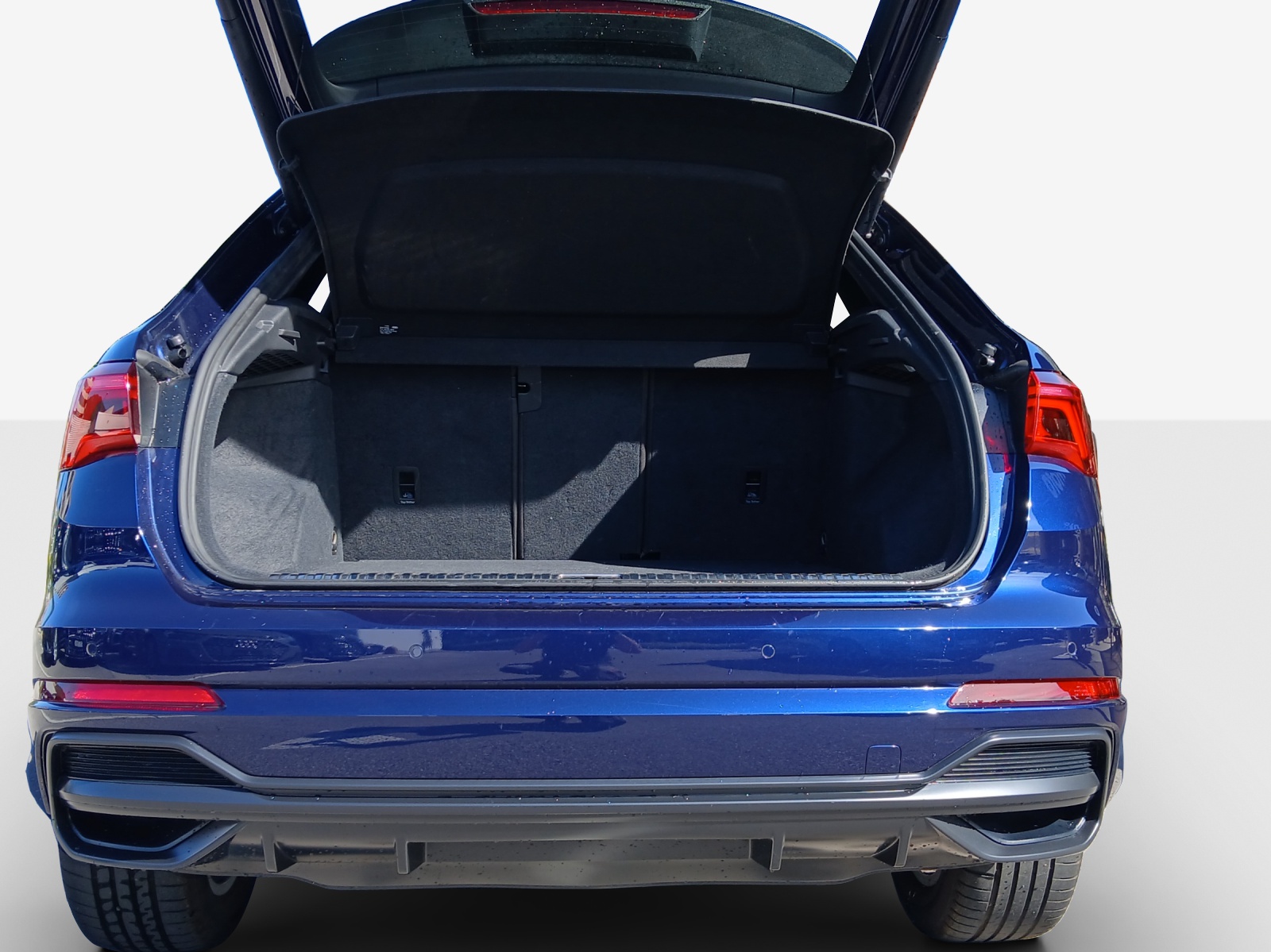 AUDI Q3 35 TFSI S line Attraction S-tronic-image-12