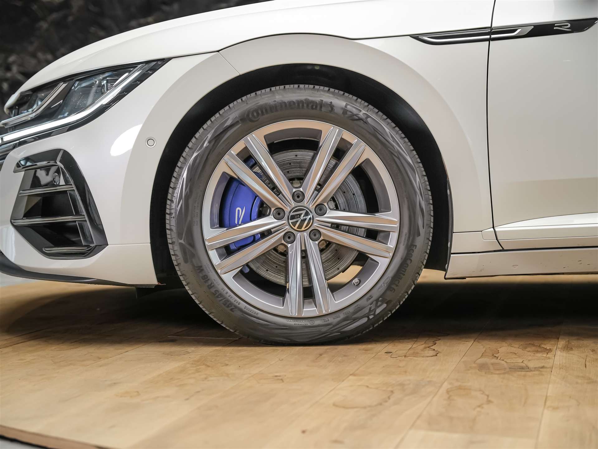 VW Arteon 2.0 TSI R 4Motion DSG *Head Up Display*Nappa Leder*Abstandsregler* Panorama*-image-18