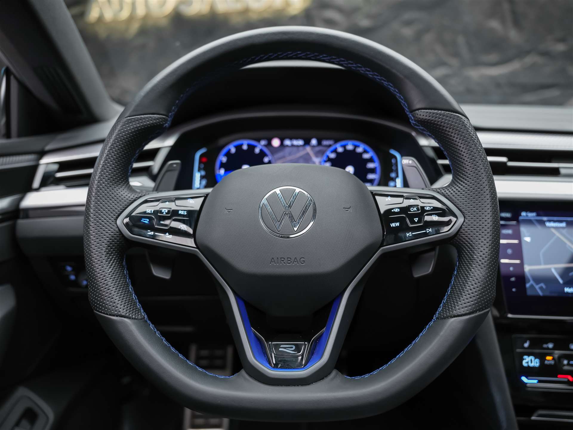 VW Arteon 2.0 TSI R 4Motion DSG *Head Up Display*Nappa Leder*Abstandsregler* Panorama*-image-28