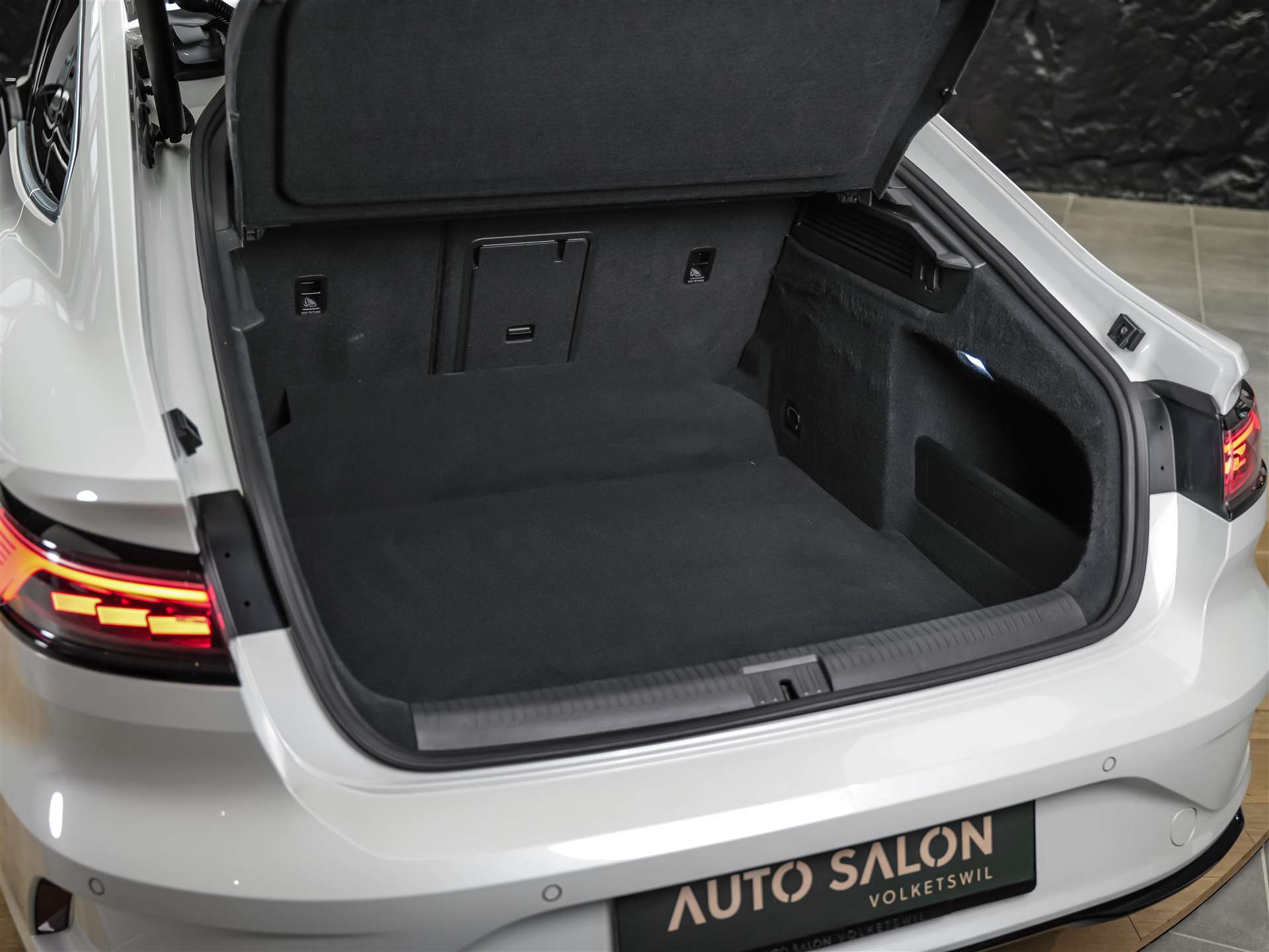 VW Arteon 2.0 TSI R 4Motion DSG *Head Up Display*Nappa Leder*Abstandsregler* Panorama*-image-47