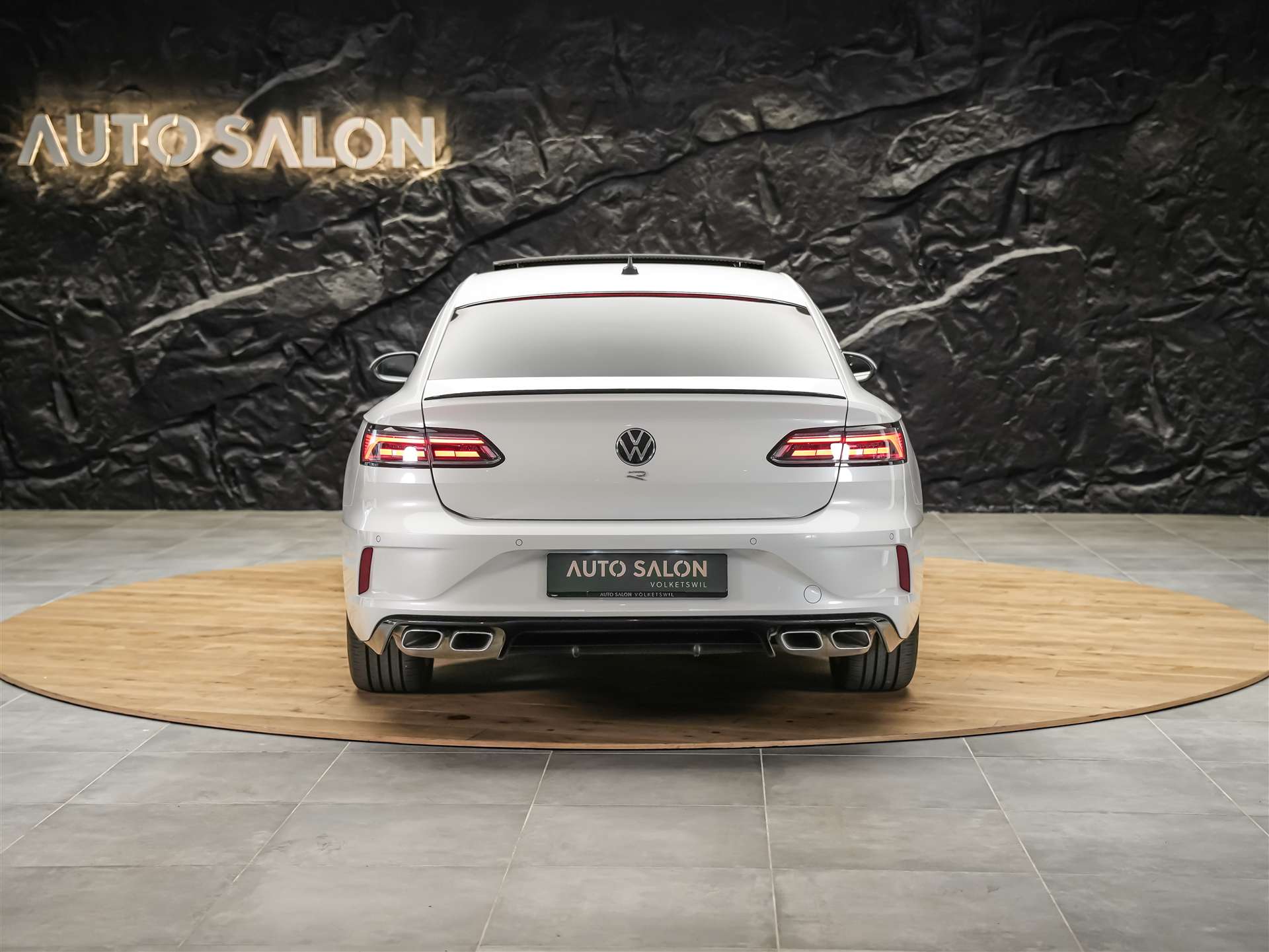 VW Arteon 2.0 TSI R 4Motion DSG *Head Up Display*Nappa Leder*Abstandsregler* Panorama*-image-4