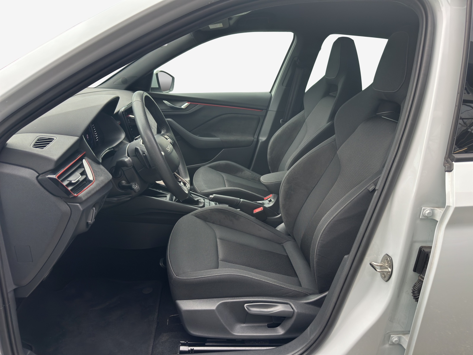 SKODA Kamiq 1.0 TSI Dynamic DSG-image-7