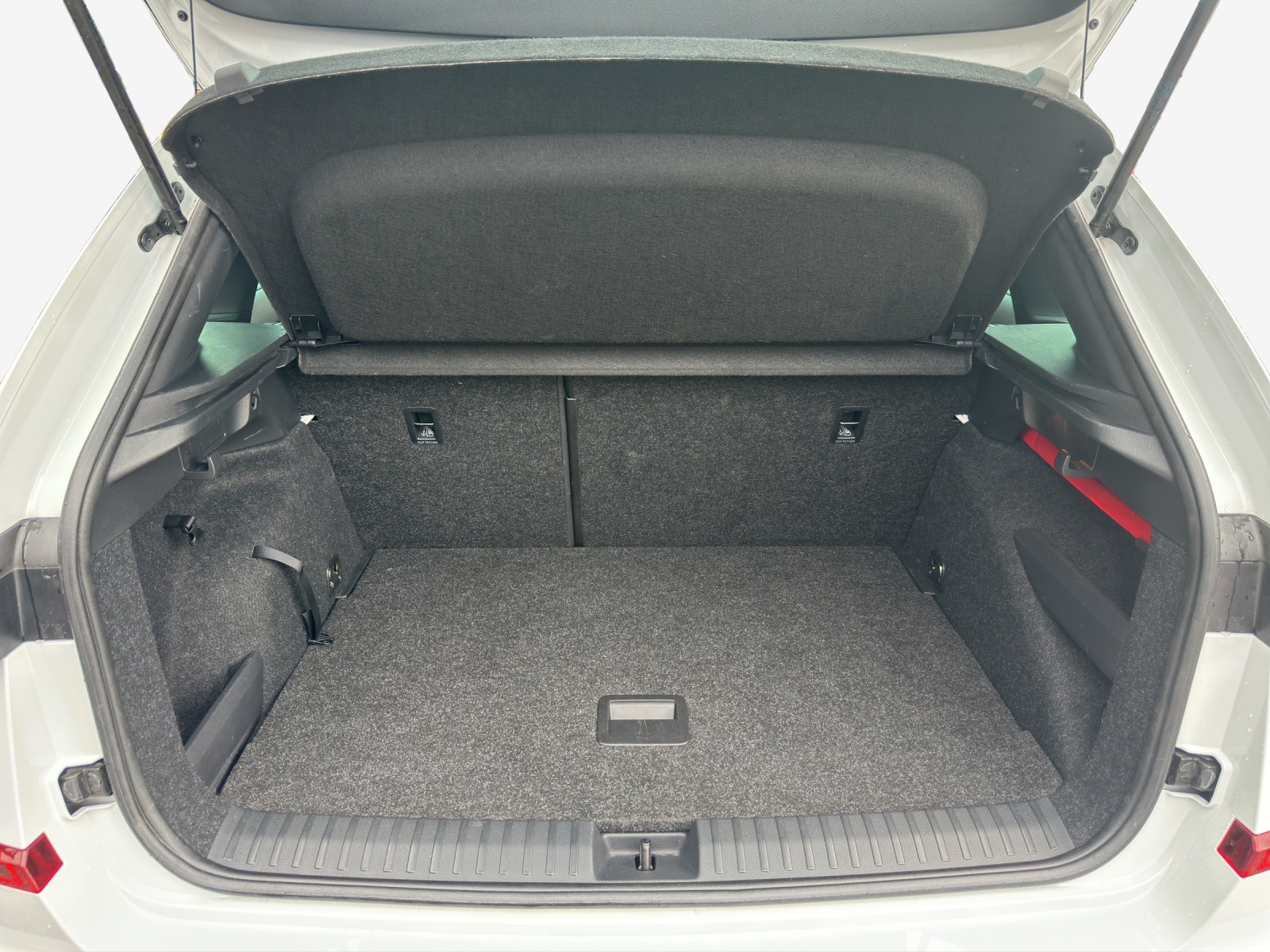 SKODA Kamiq 1.0 TSI Dynamic DSG-image-12