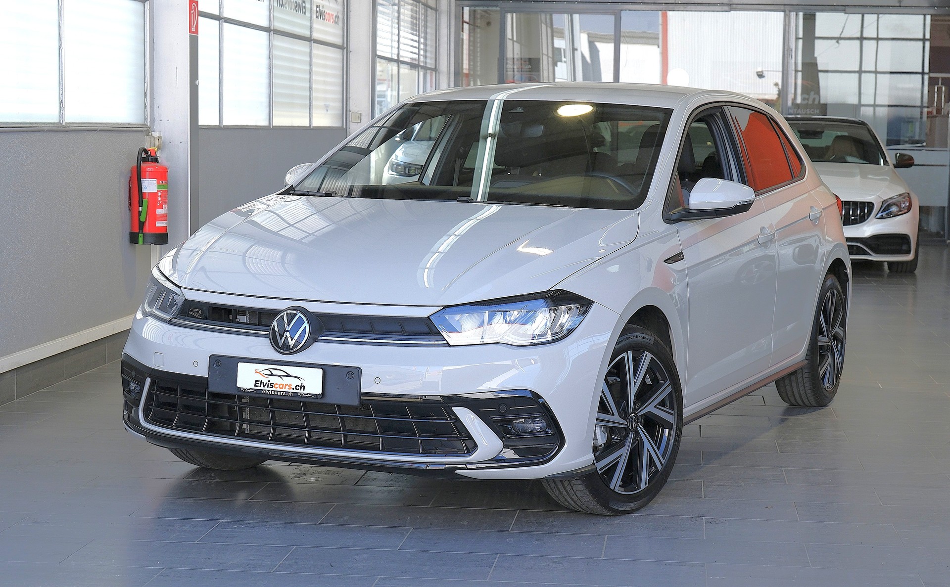 VW Polo 1.0 TSI R-Line-image-0
