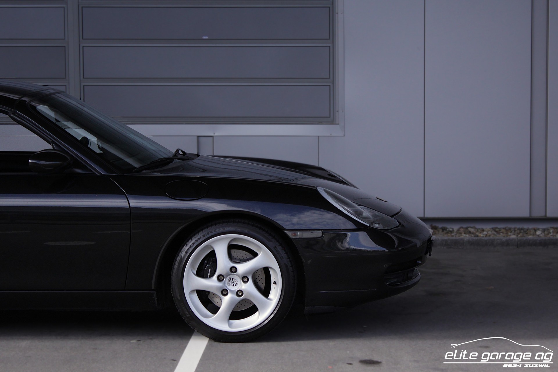 PORSCHE 911 Carrera Cabrio-image-9