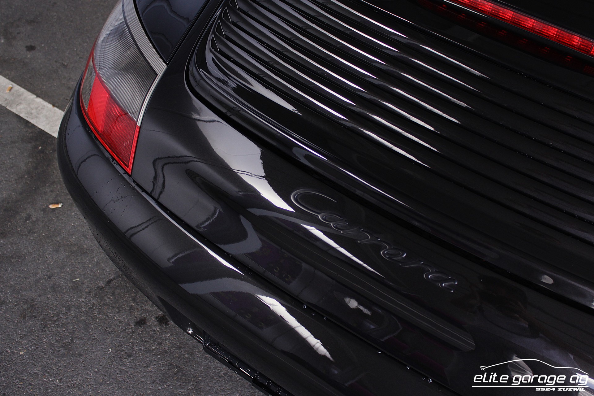 PORSCHE 911 Carrera Cabrio-image-12