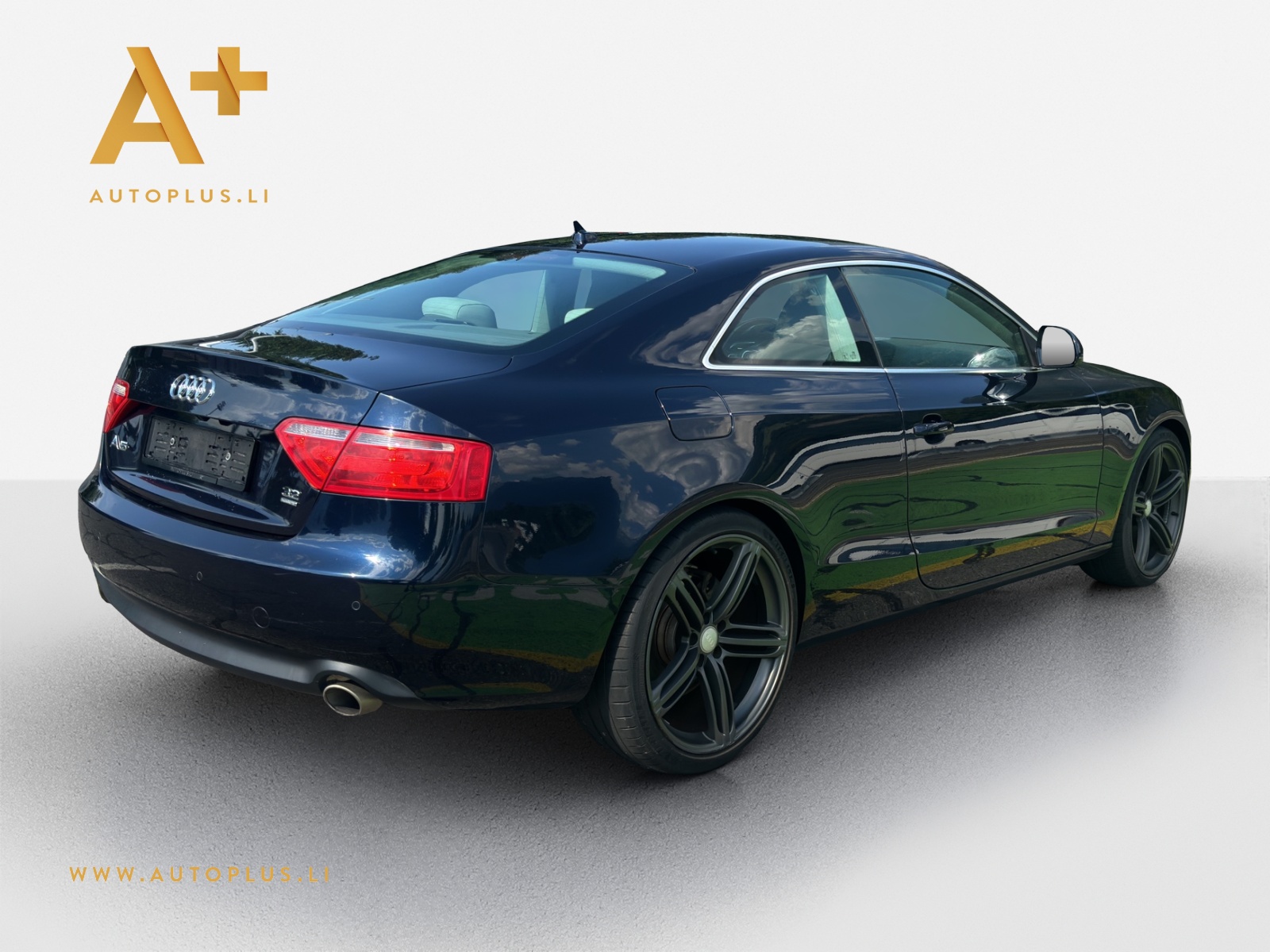 AUDI A5 Coupé 3.2 FSI quattro-image-5