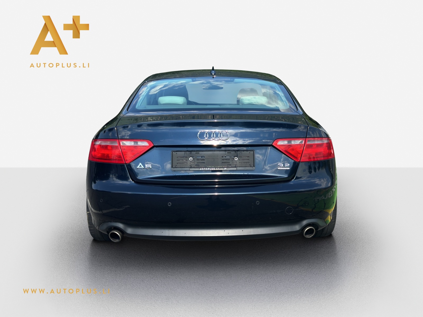 AUDI A5 Coupé 3.2 FSI quattro-image-4