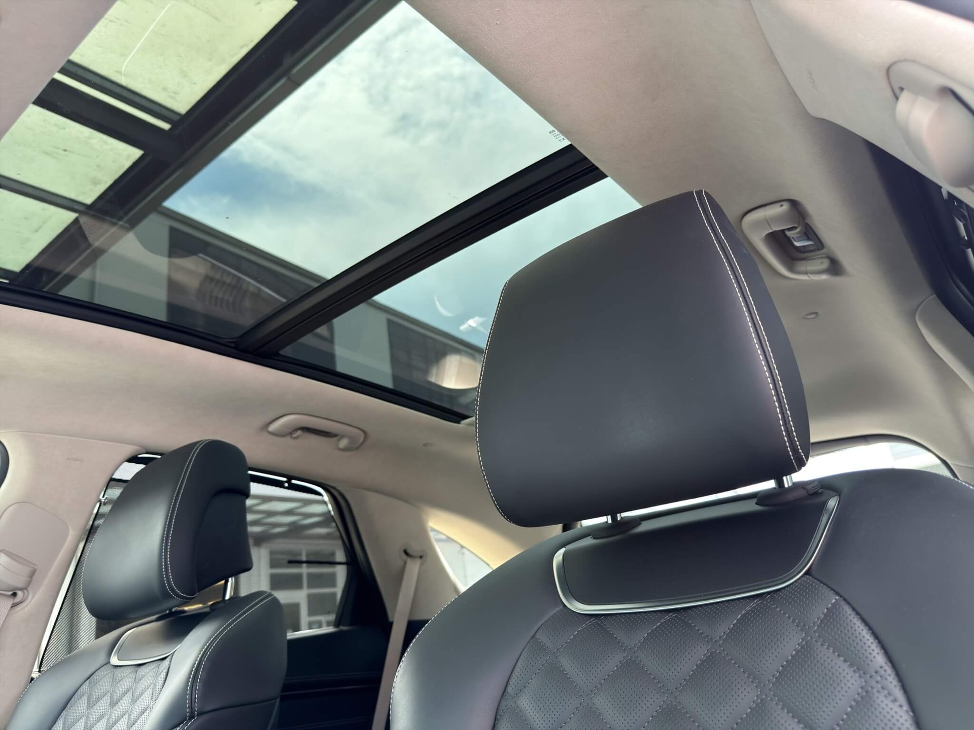 GENESIS GV70 Dual Motor Sport AWD-image-11