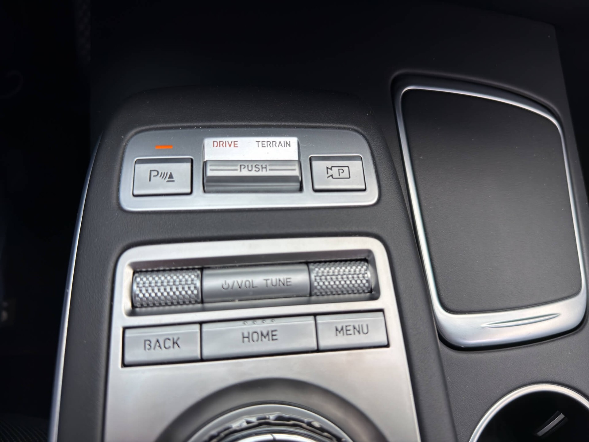 GENESIS GV70 Dual Motor Sport AWD-image-12