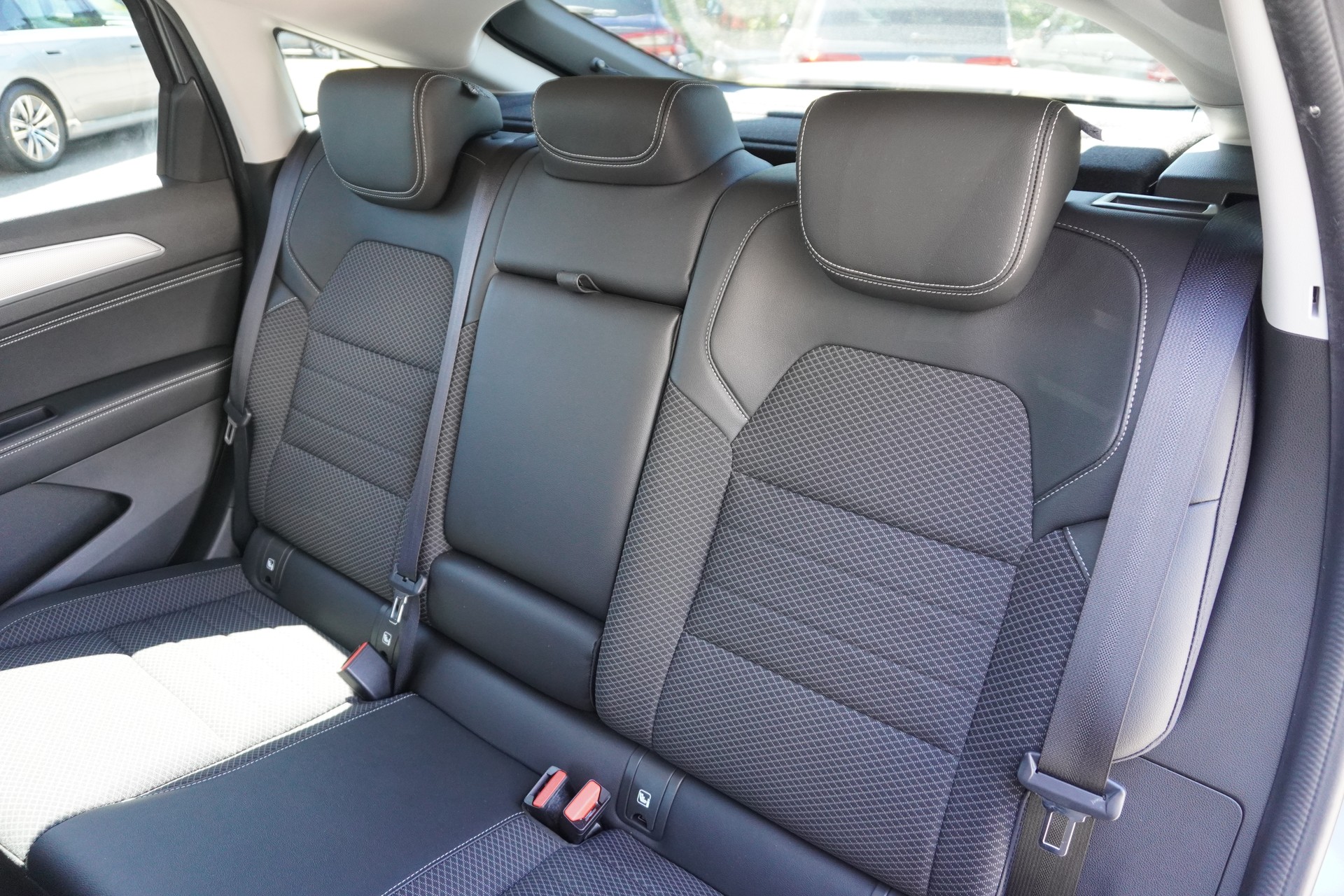 RENAULT Arkana 1.6 E-Tech Techno-image-11
