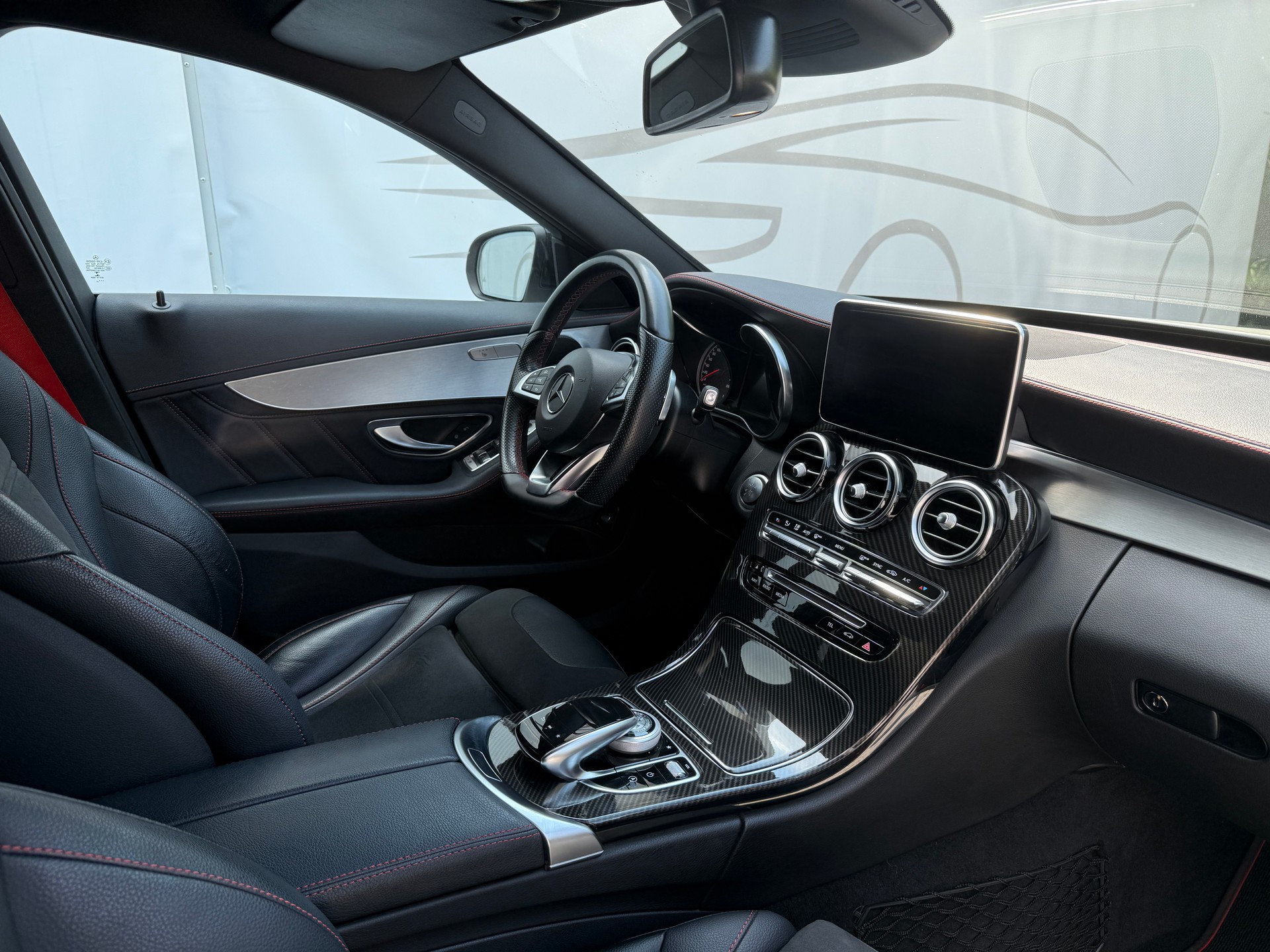 MERCEDES-BENZ C 43 AMG 4Matic 9G-Tronic-image-12