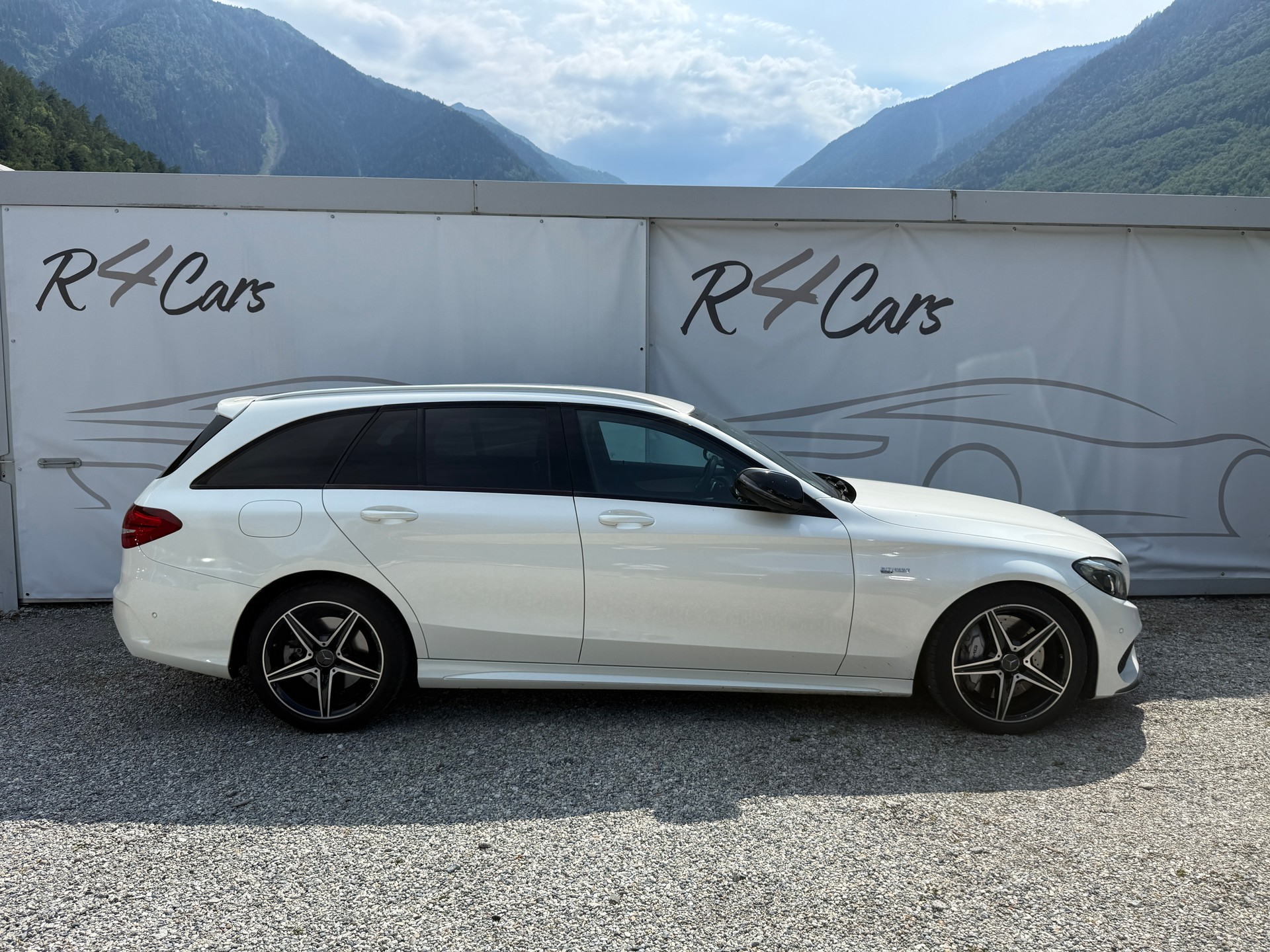 MERCEDES-BENZ C 43 AMG 4Matic 9G-Tronic-image-3