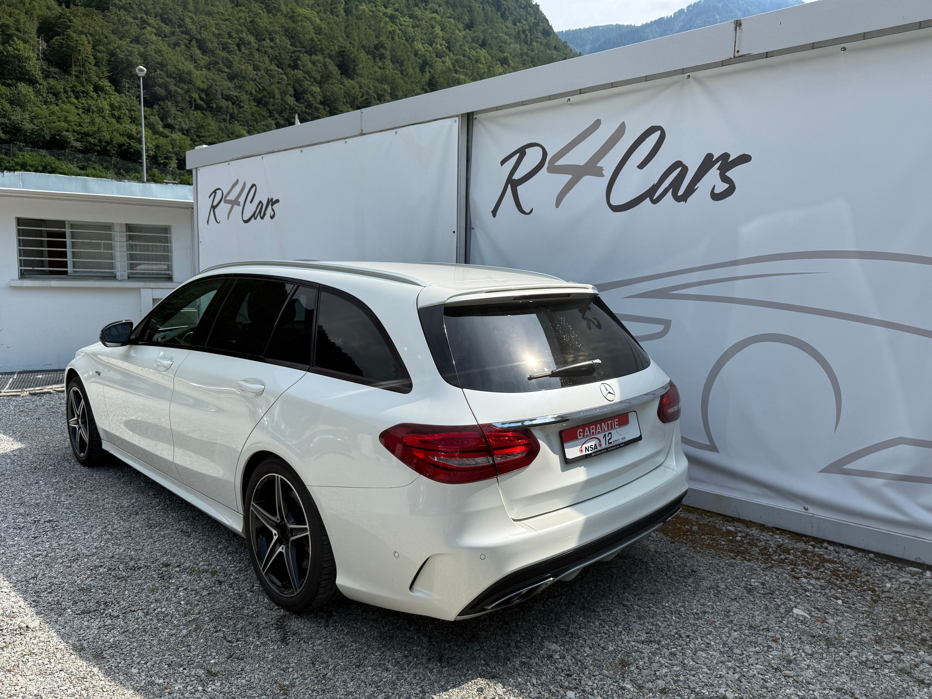 MERCEDES-BENZ C 43 AMG 4Matic 9G-Tronic-image-5