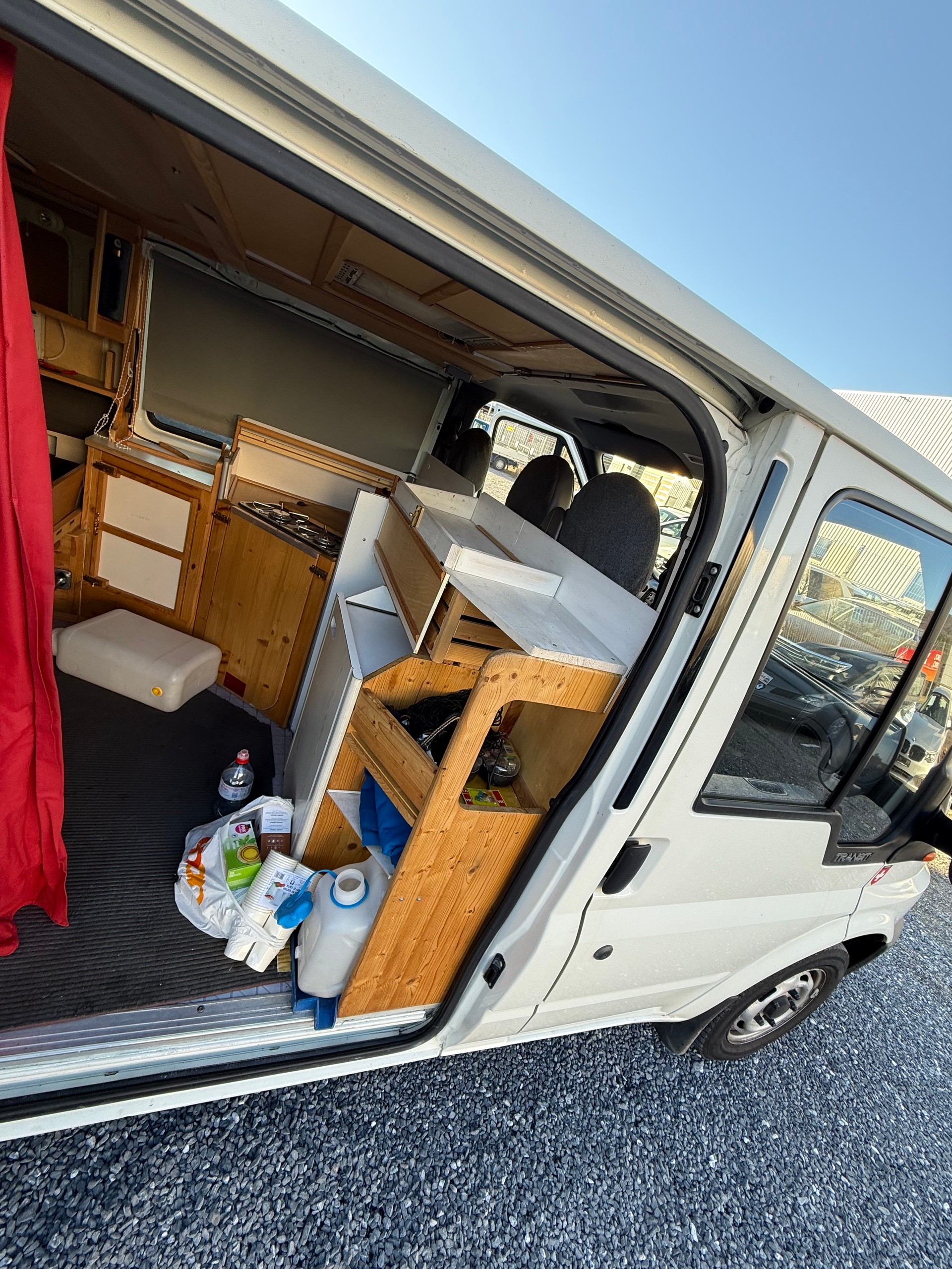 FORD Wohnwagen 300s-image-6