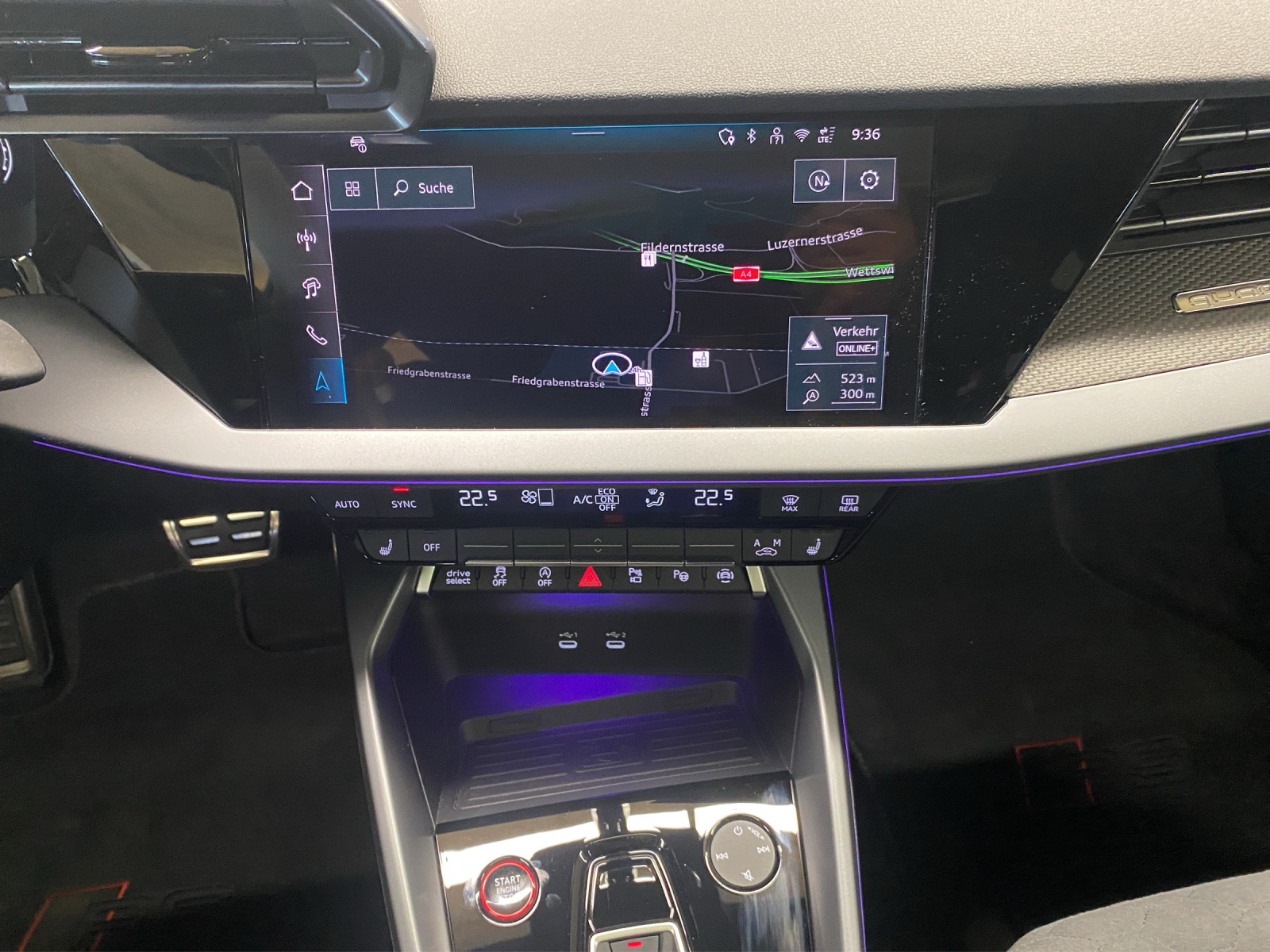 AUDI RS3 Limousine 2.5 TSI quattro S-tronic-image-10