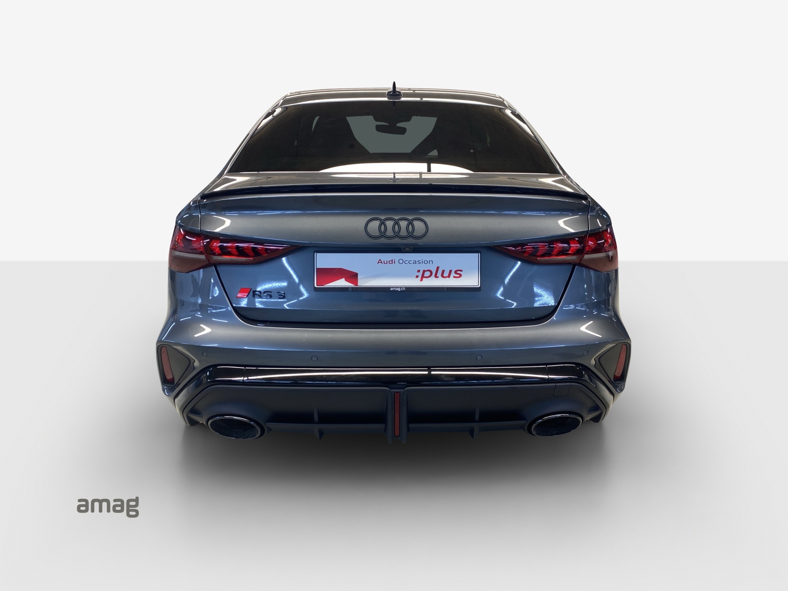 AUDI RS3 Limousine 2.5 TSI quattro S-tronic-image-3