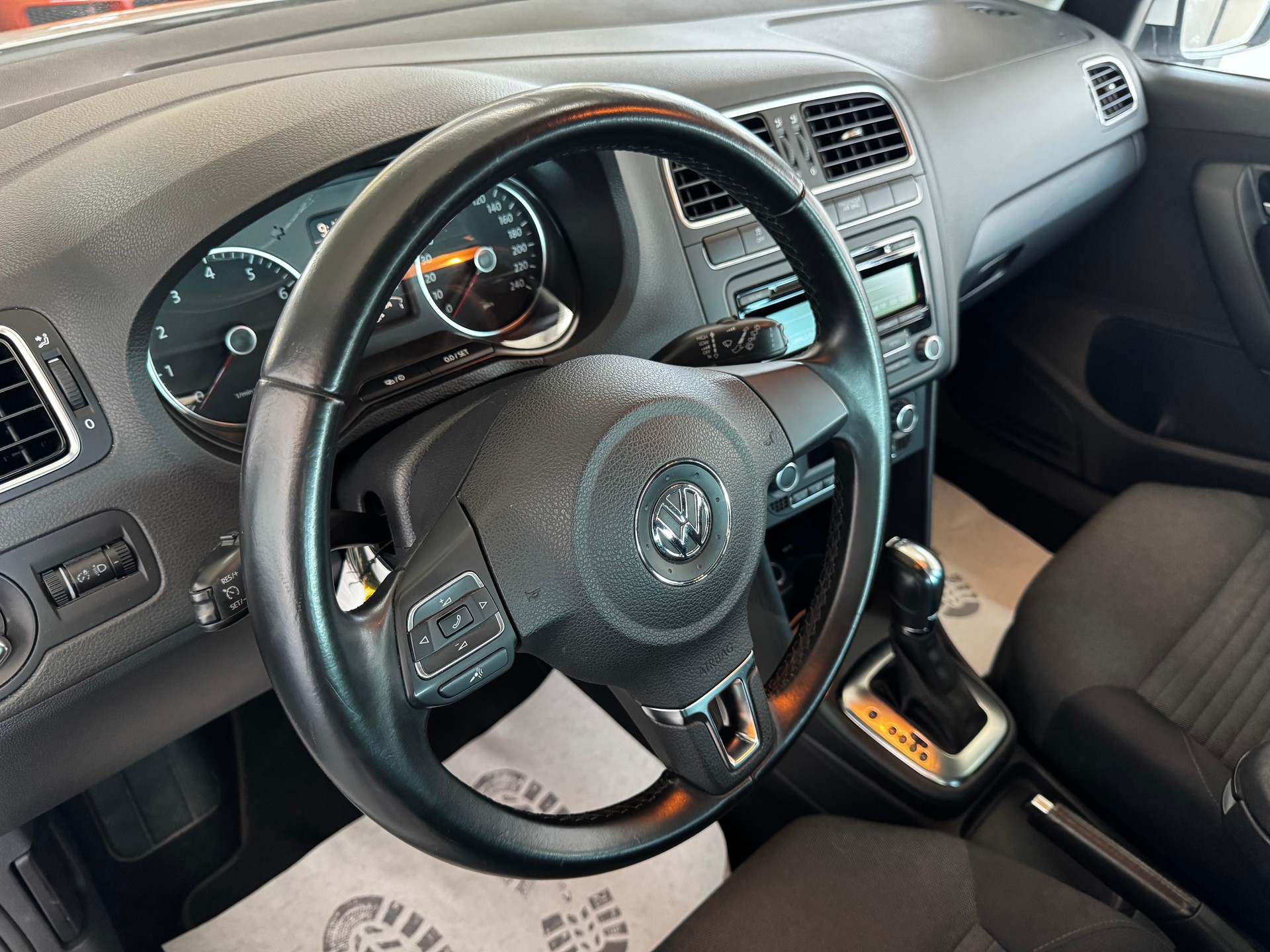 VW Polo 1.2 TSI Comfortline DSG-image-12