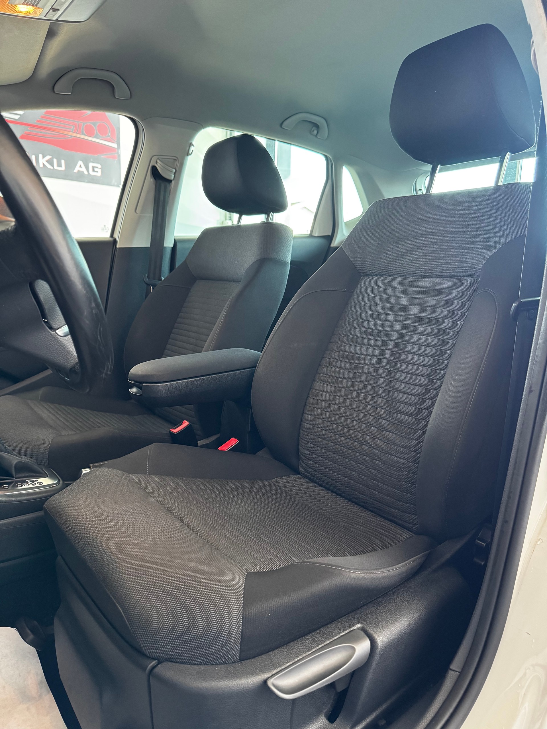 VW Polo 1.2 TSI Comfortline DSG-image-14