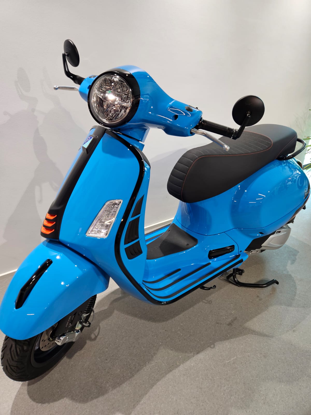PIAGGIO Vespa GTS 310 Super Sport RST E5+-image-4