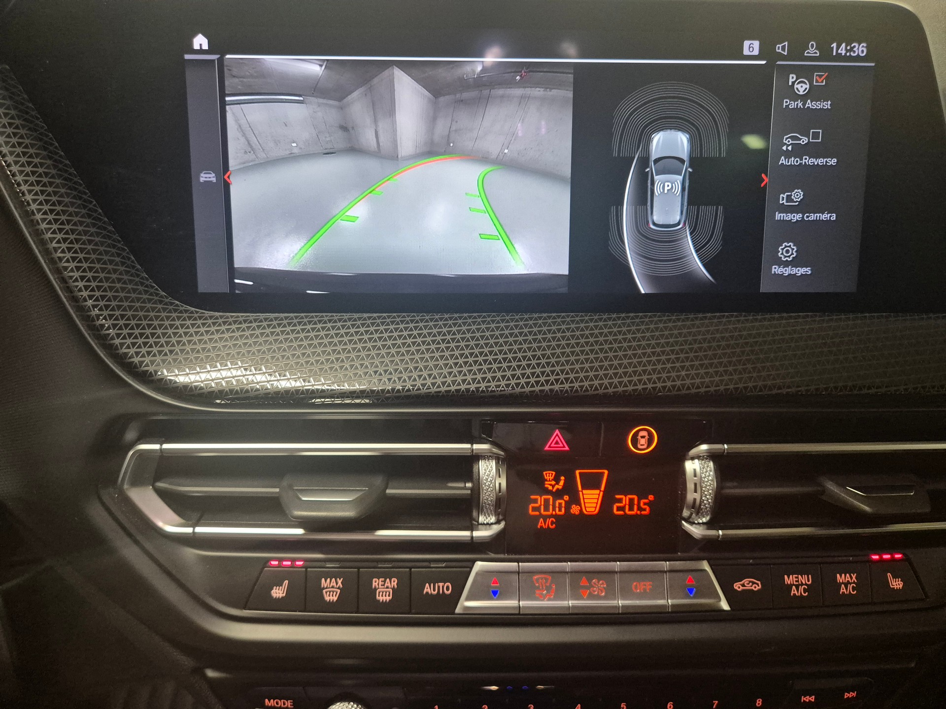 BMW M135i xDrive Steptronic-image-21