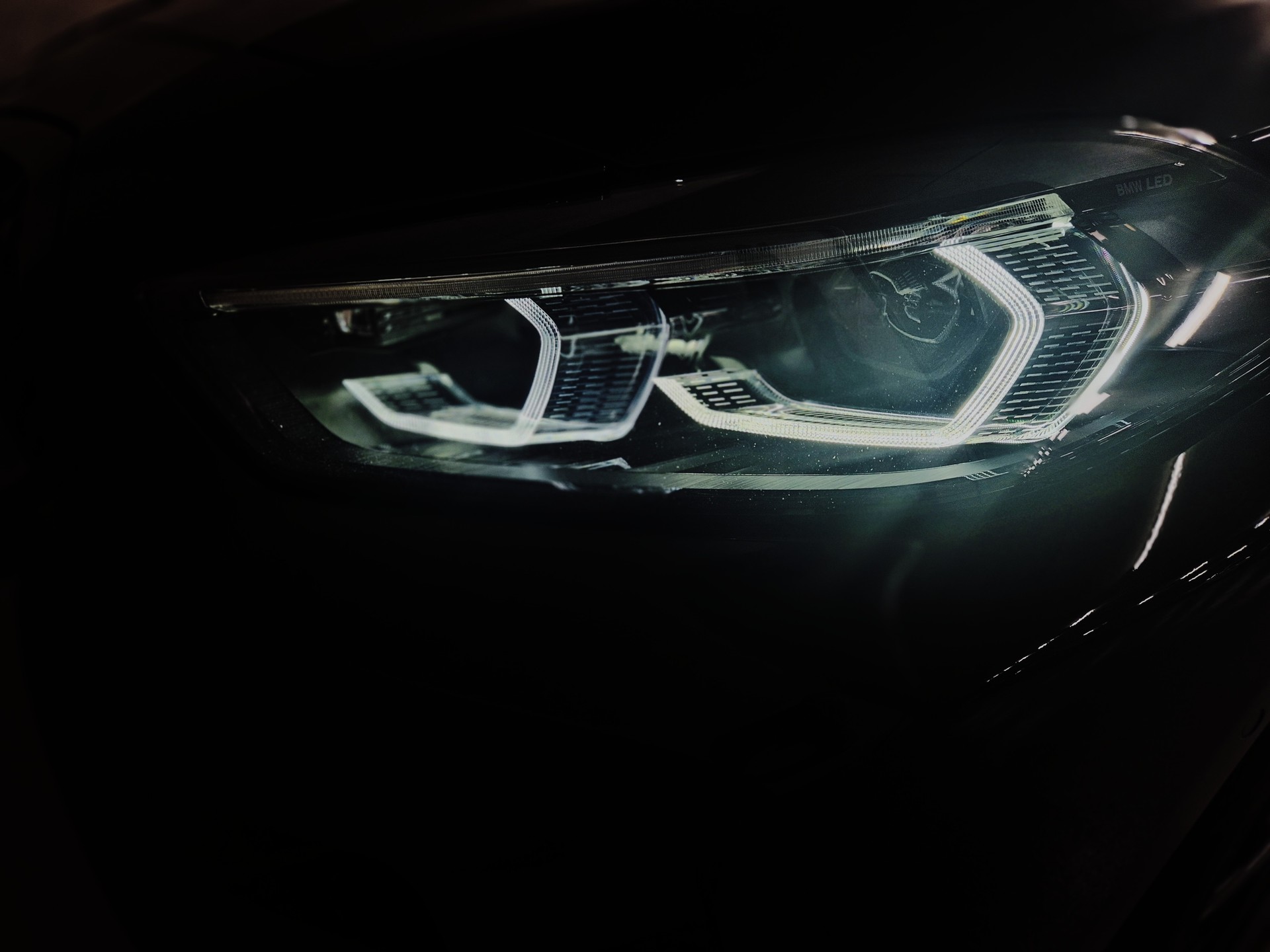 BMW M135i xDrive Steptronic-image-4