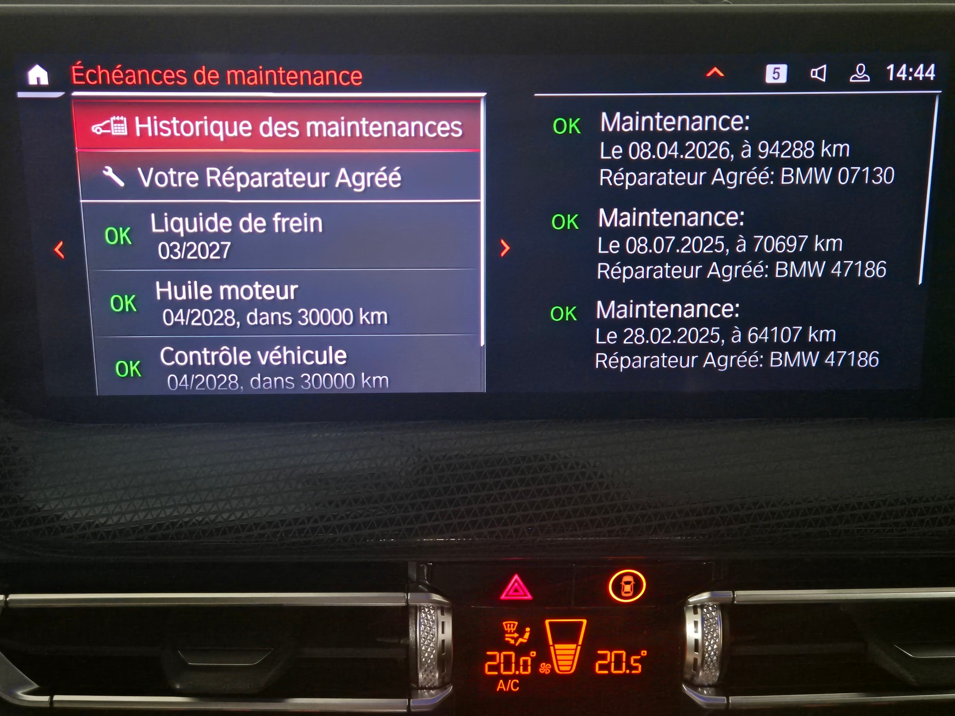 BMW M135i xDrive Steptronic-image-22