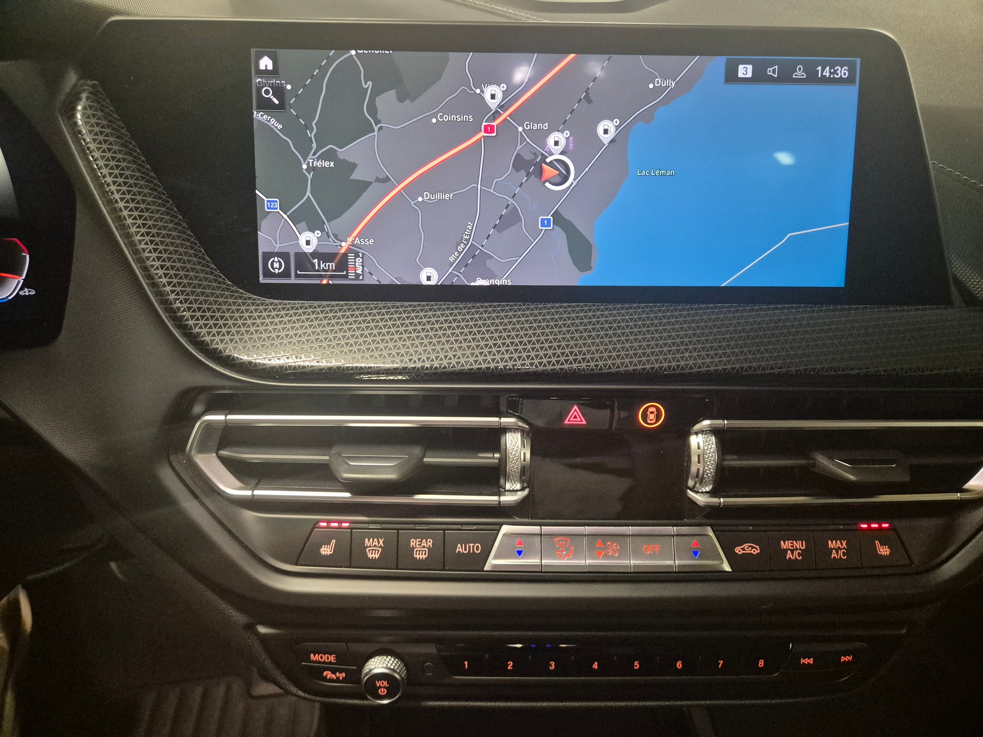 BMW M135i xDrive Steptronic-image-20