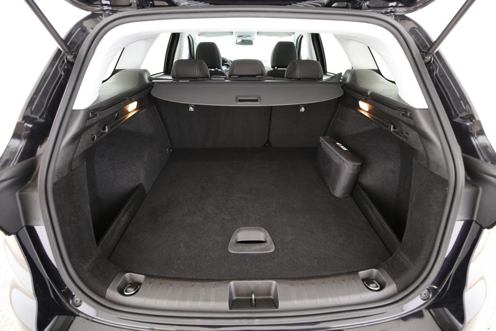 FIAT Tipo SW 1.5 Hybrid Swiss Edition-image-9