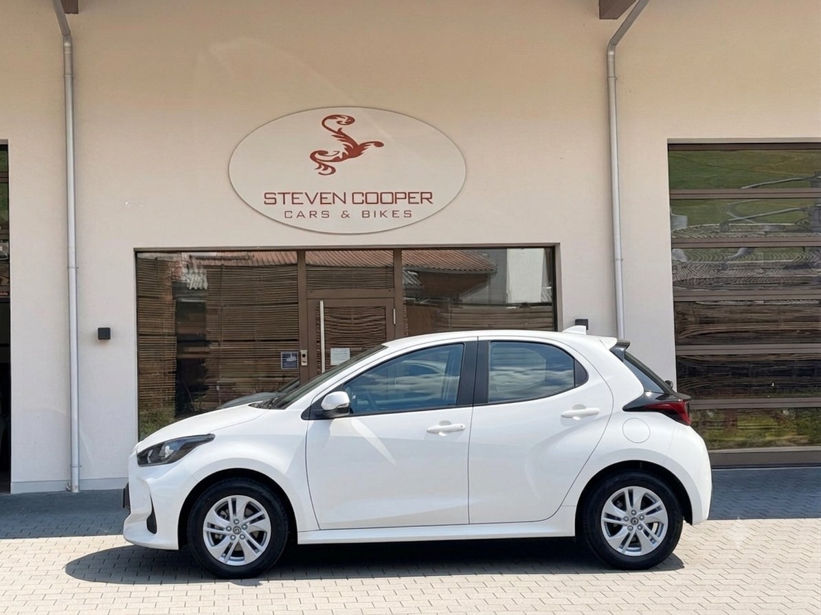 TOYOTA Yaris 1.5 Comfort e-CVT-image-0