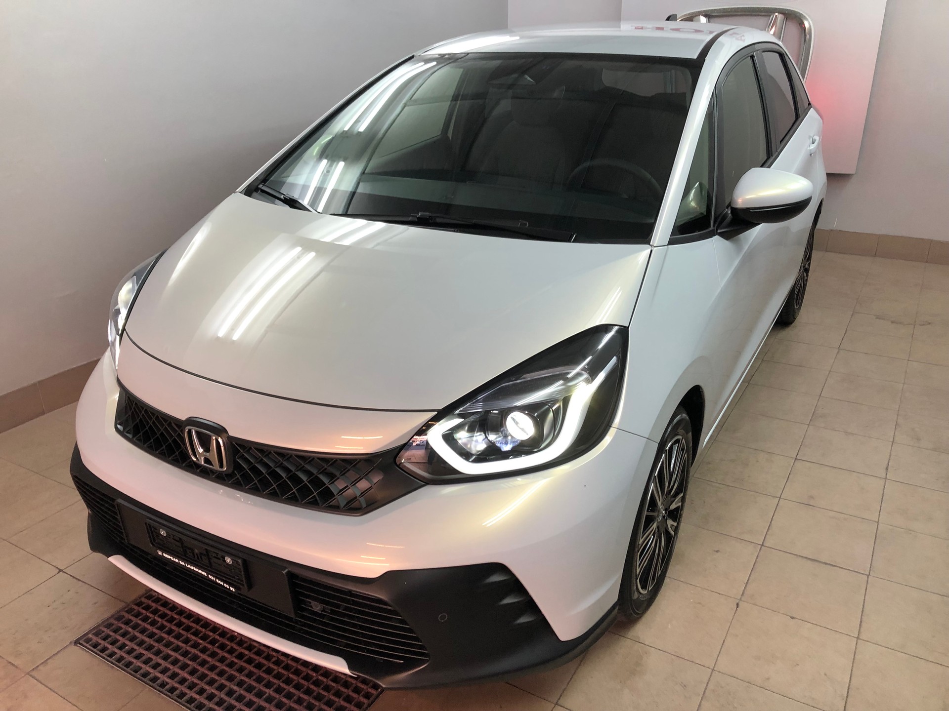 HONDA Jazz 1.5i-MMD Advance E-CVT-image-1