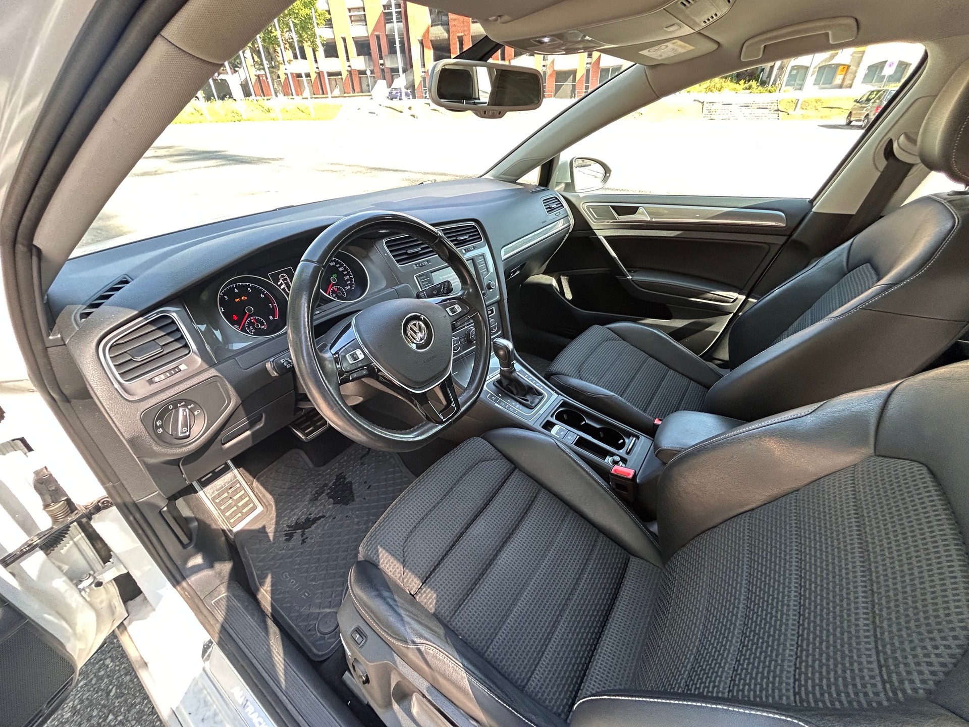 VW 1.8 TSI DSG 4motion-image-2