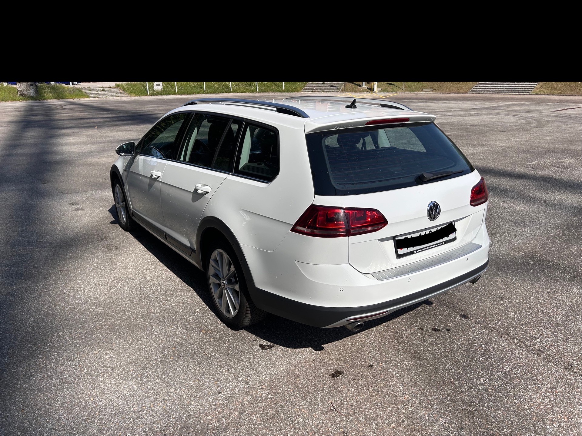VW 1.8 TSI DSG 4motion-image-1
