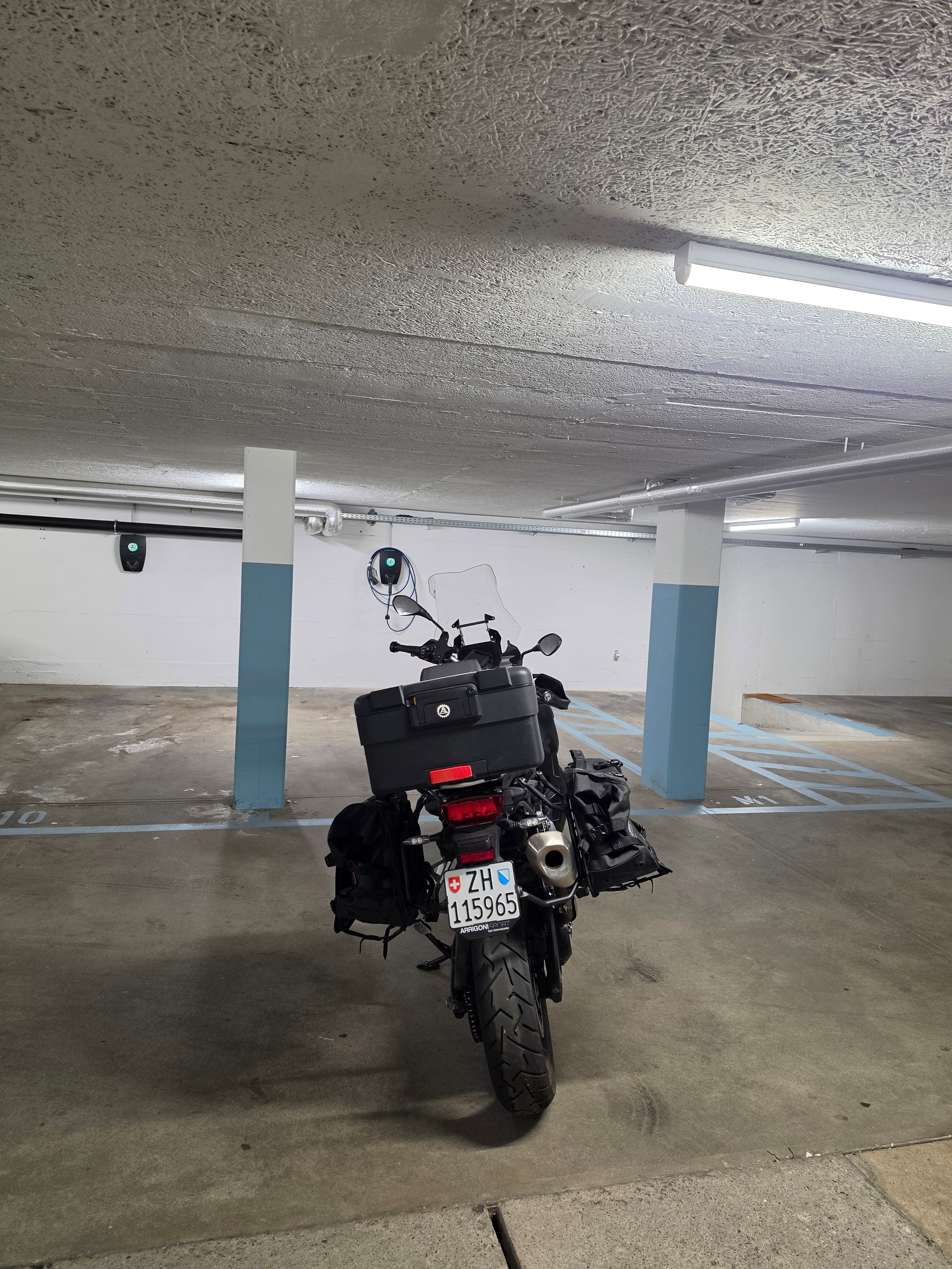 BMW F 850 GS ABS-image-1