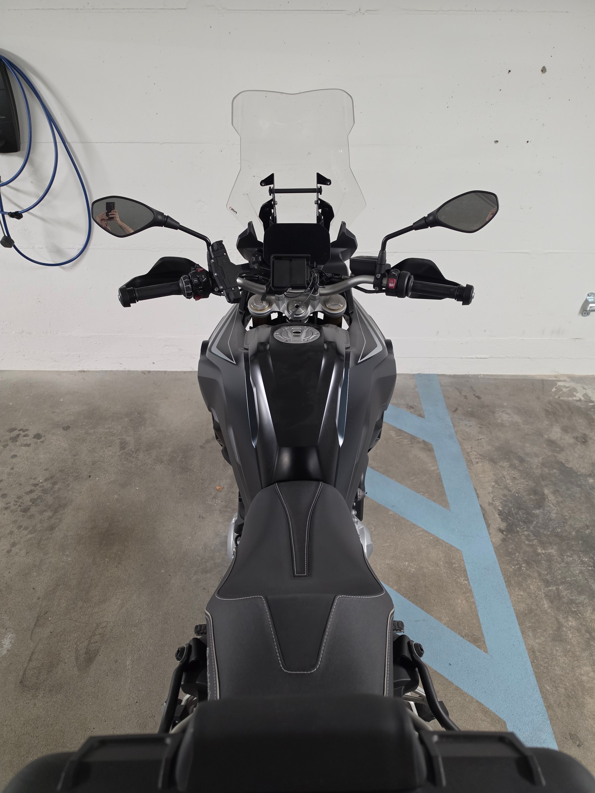 BMW F 850 GS ABS-image-11