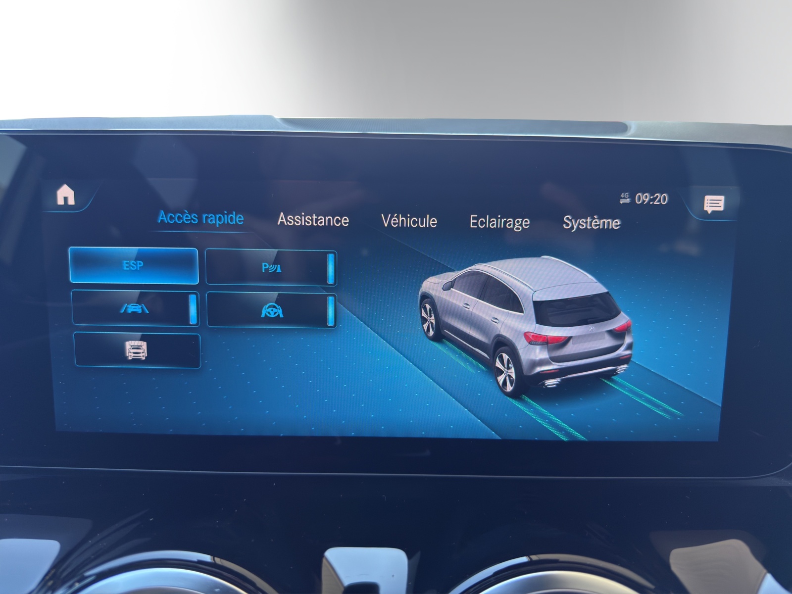 Image MERCEDES-BENZ GLA-250 GLA 250e AMG Line 8G-DCT