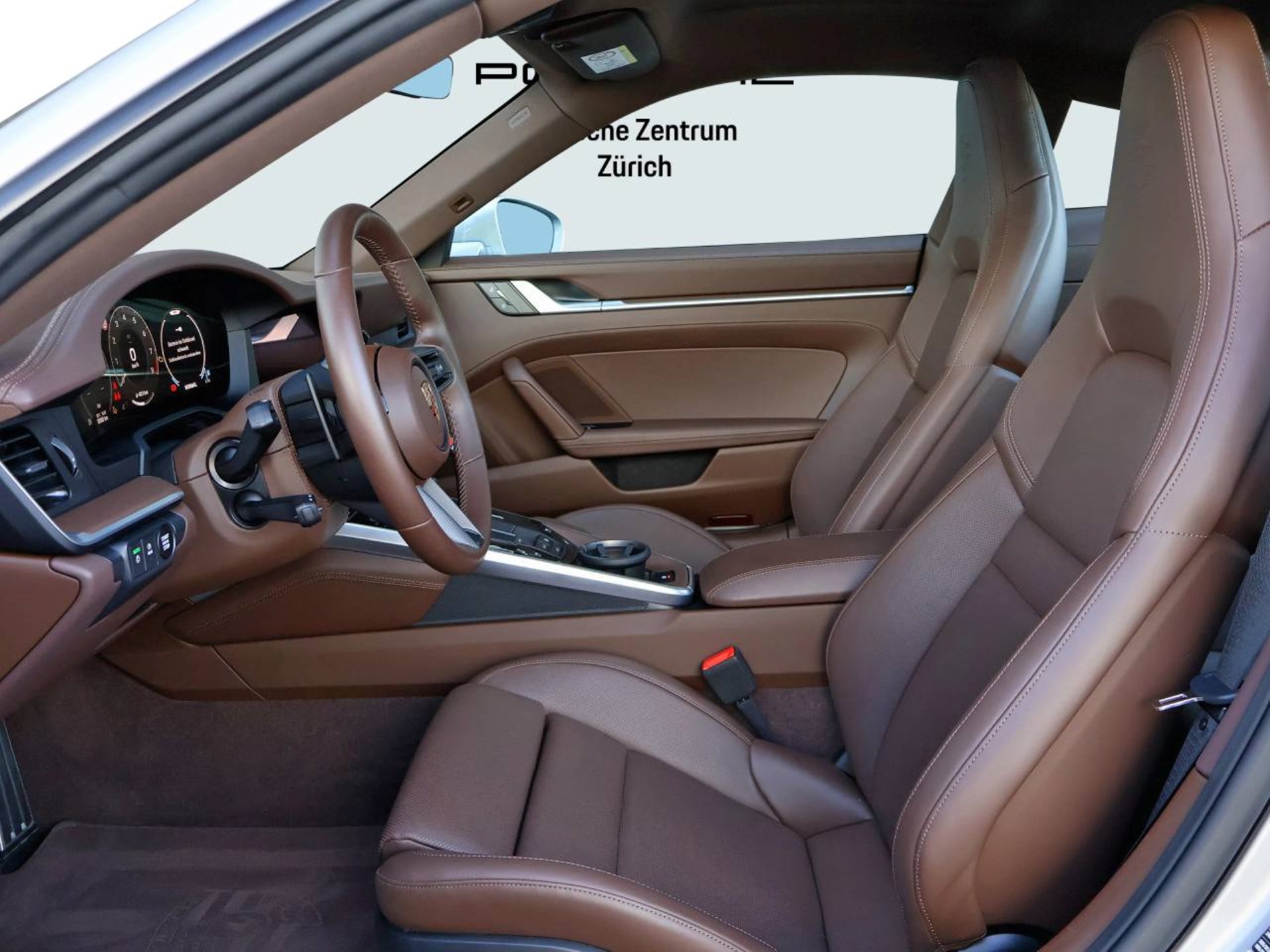 PORSCHE 911 Carrera S-image-10