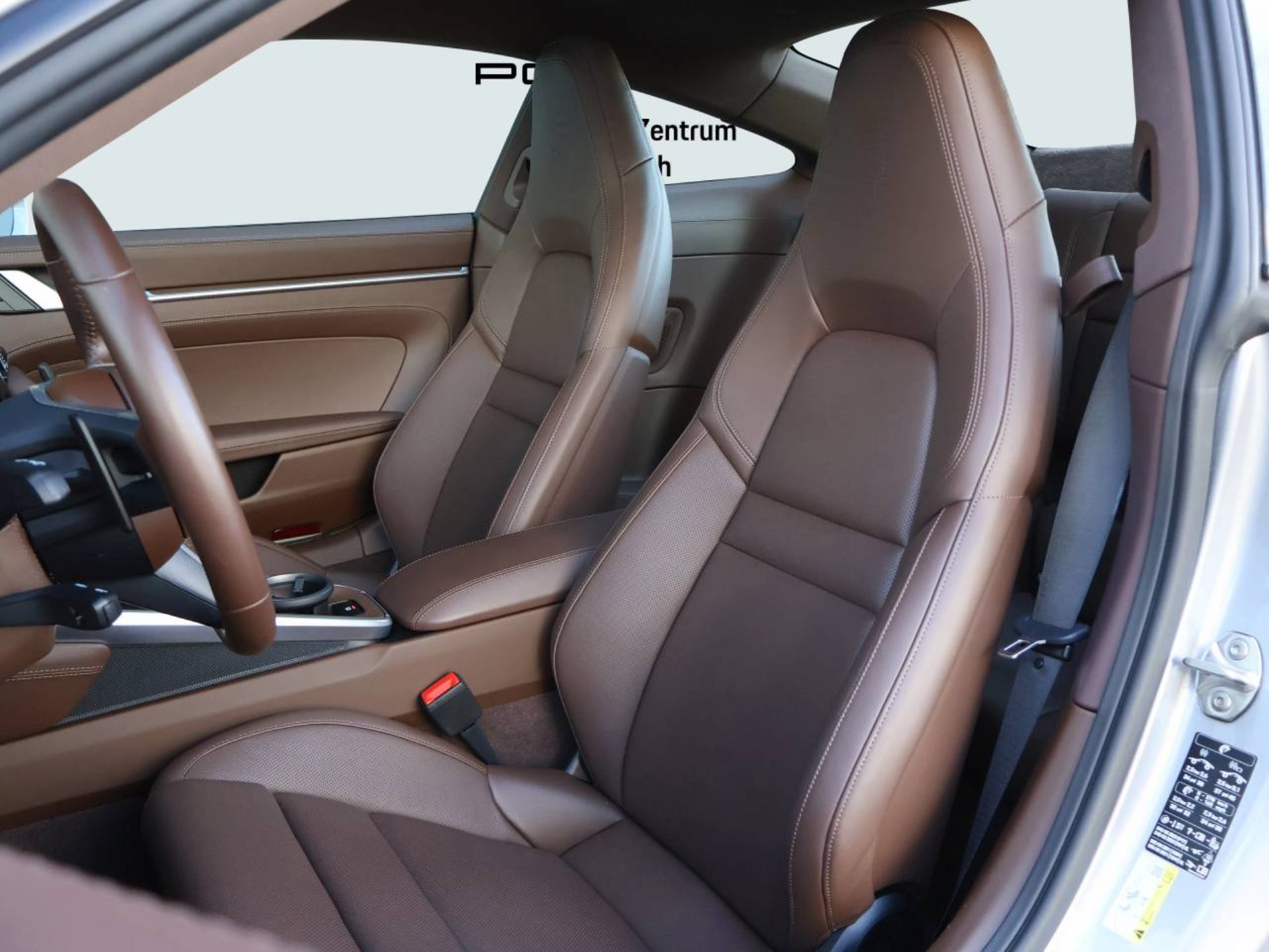 PORSCHE 911 Carrera S-image-4