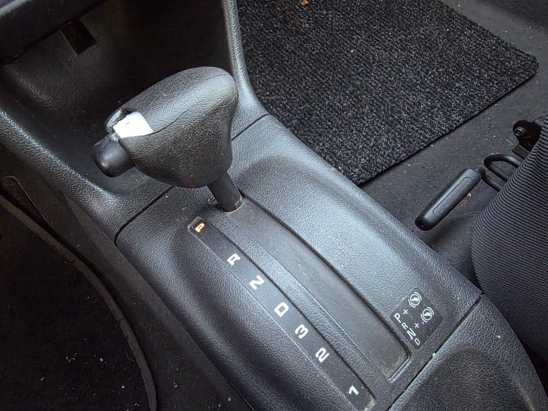 VW Polo 75 ☆☆☆ Automat ☆☆☆ MFK gültig bis Januar 2028 ☆☆☆ Zahnriemen ersetzt-image-11