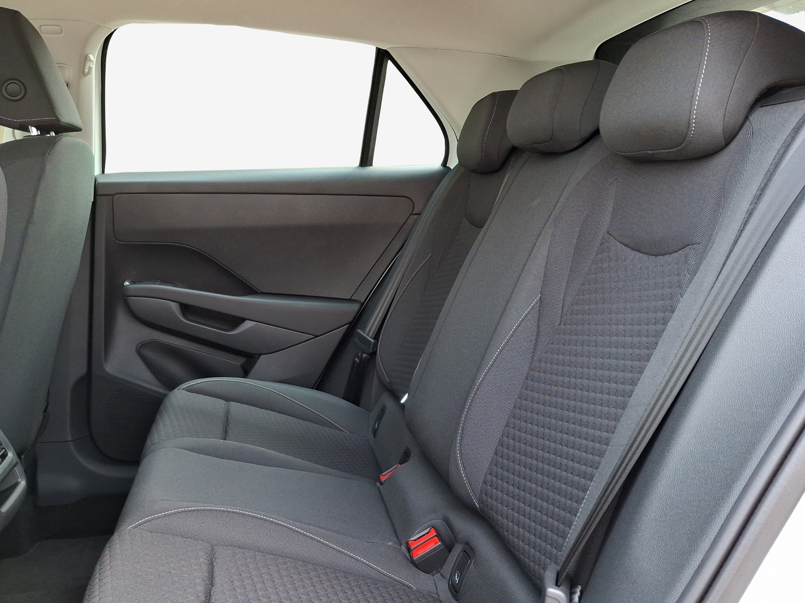 VW T-Roc 1.5 eTSI mHEV Trend DSG-image-8