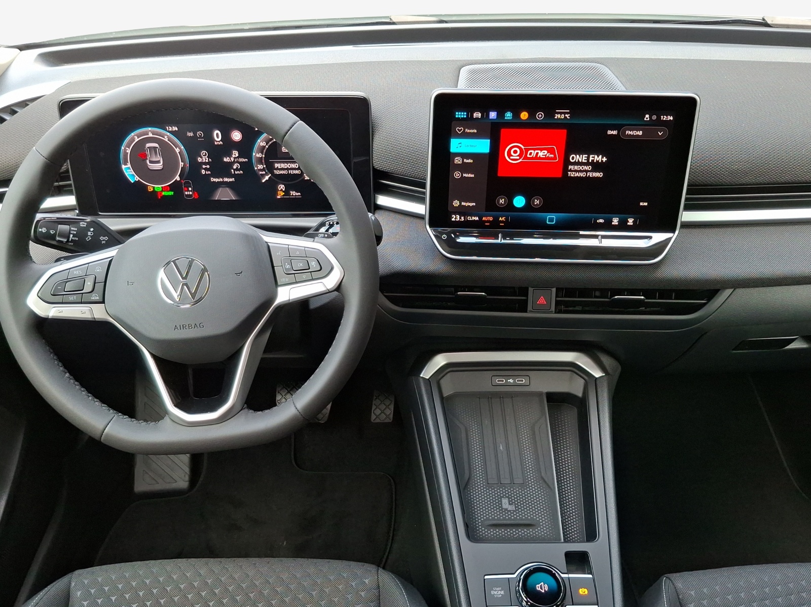 VW T-Roc 1.5 eTSI mHEV Trend DSG-image-15
