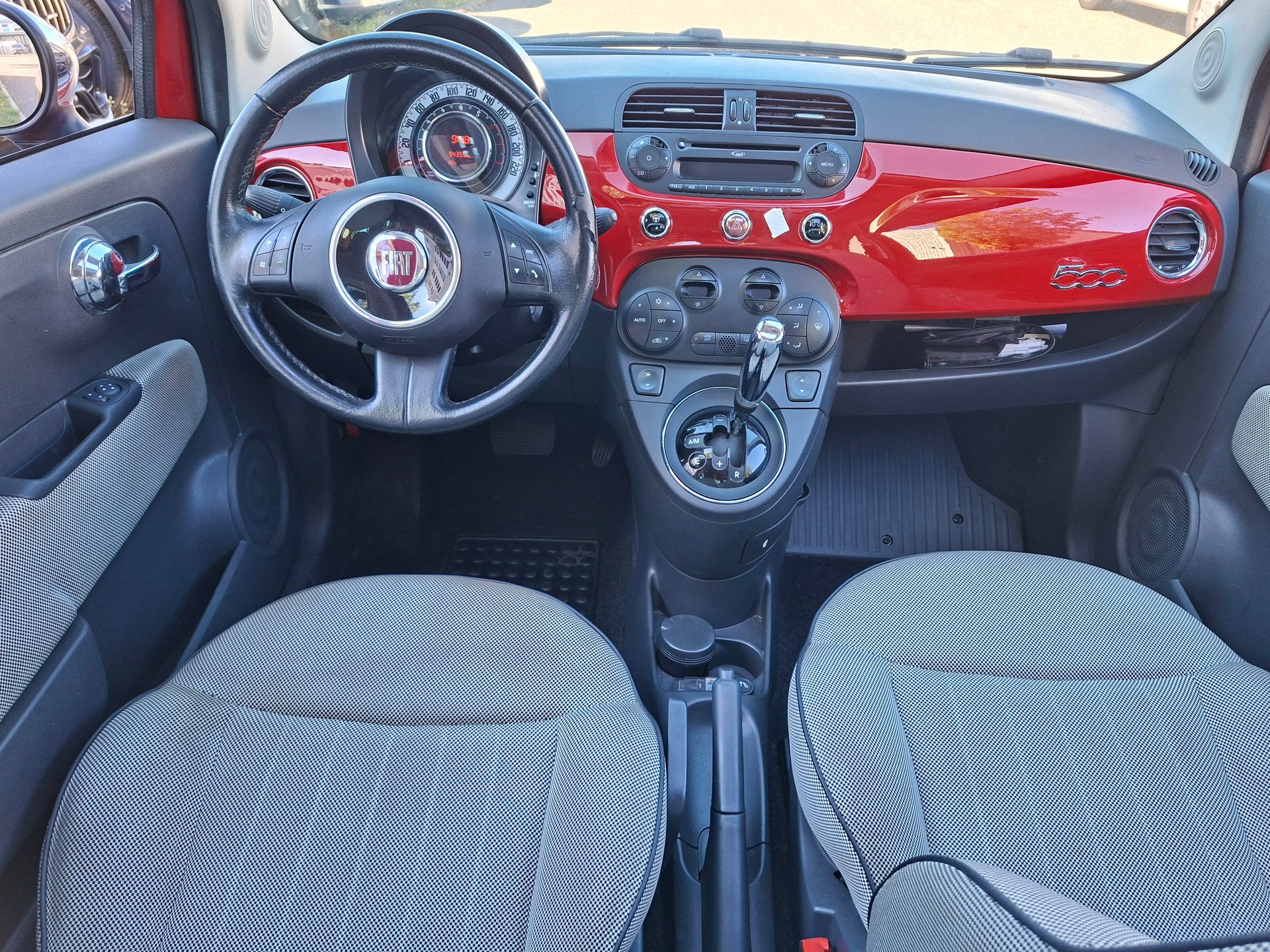 FIAT 500 1.2 Lounge Dualogic-image-8