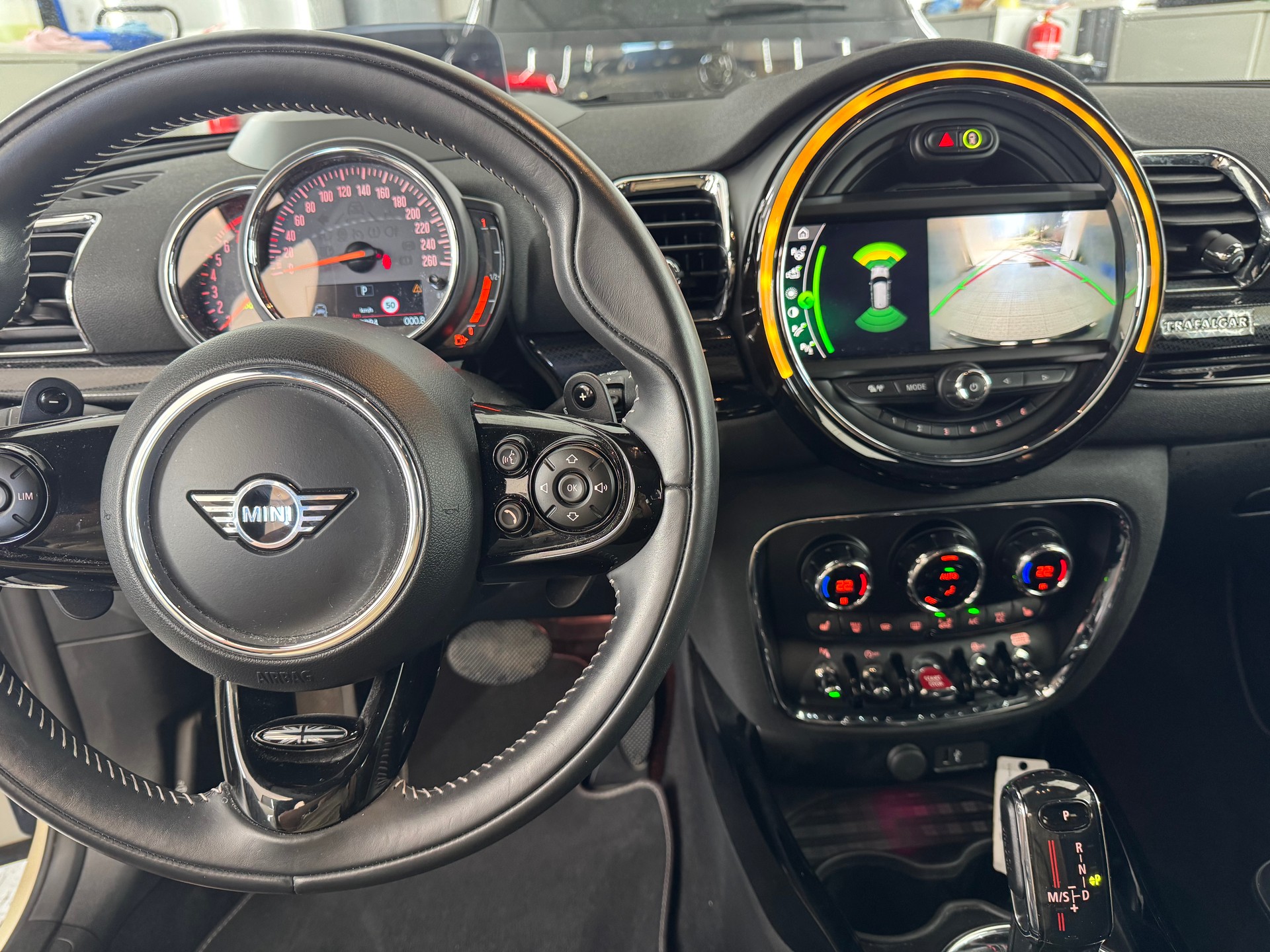 MINI Clubman Cooper S ALL4 Steptronic-image-10
