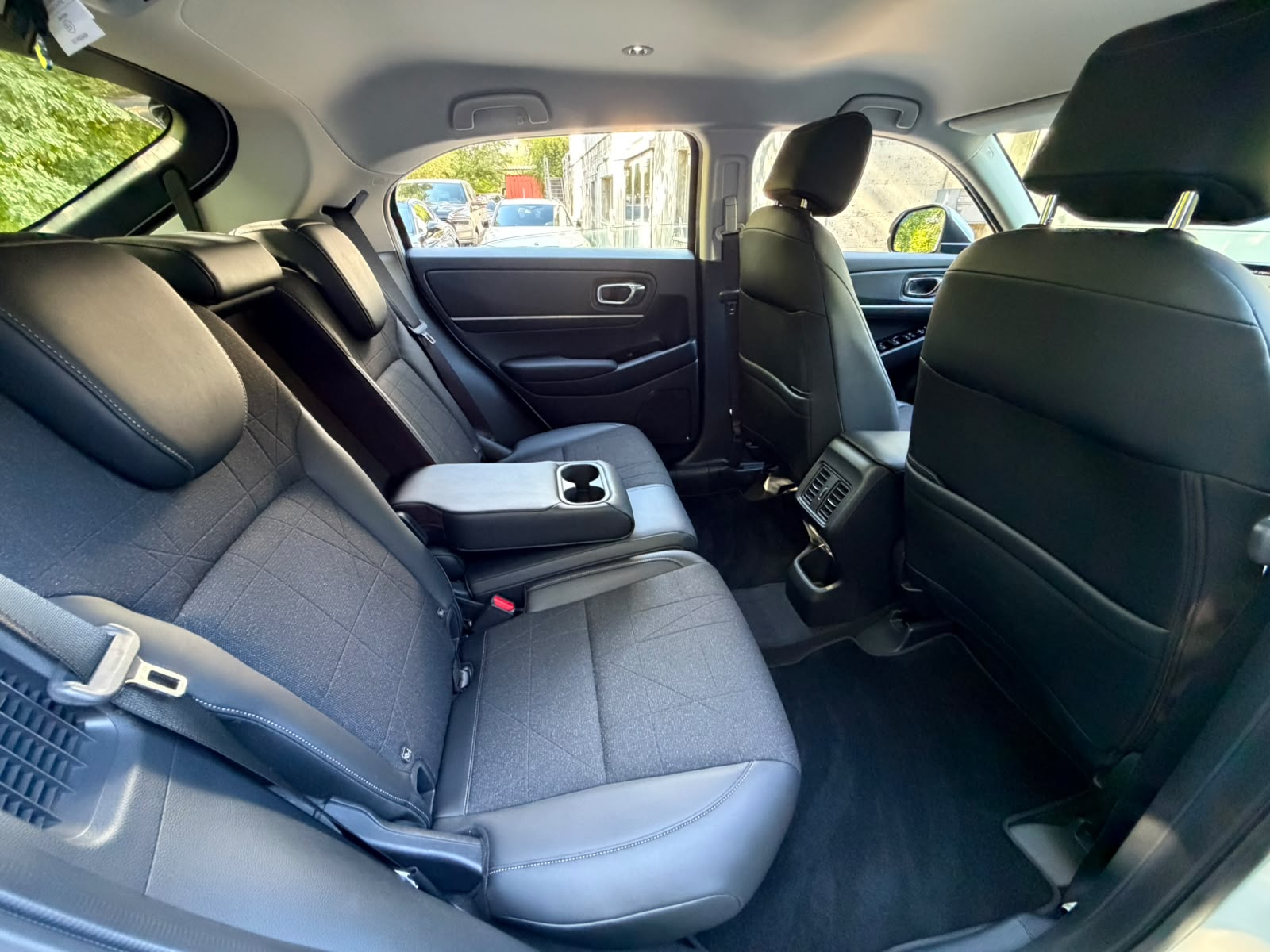 HONDA HR-V 1.5i-MMD Advance CVT-image-15