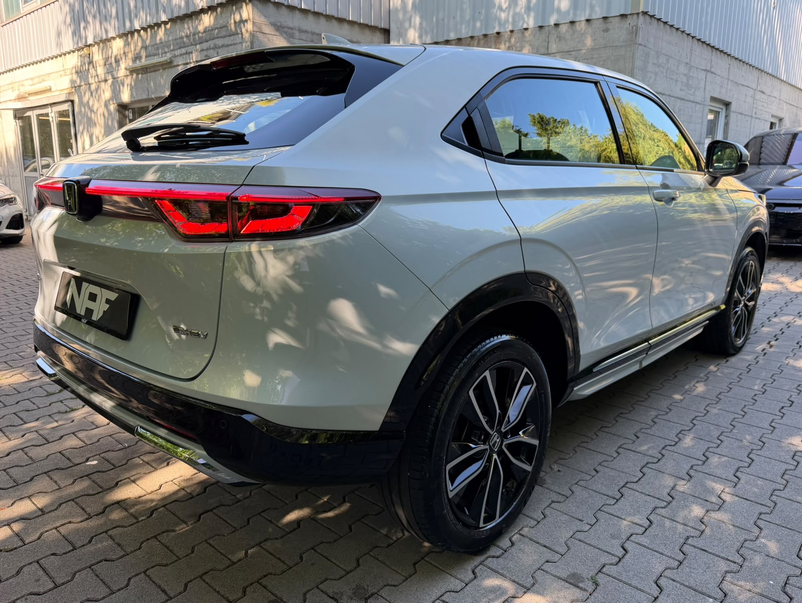 HONDA HR-V 1.5i-MMD Advance CVT-image-4