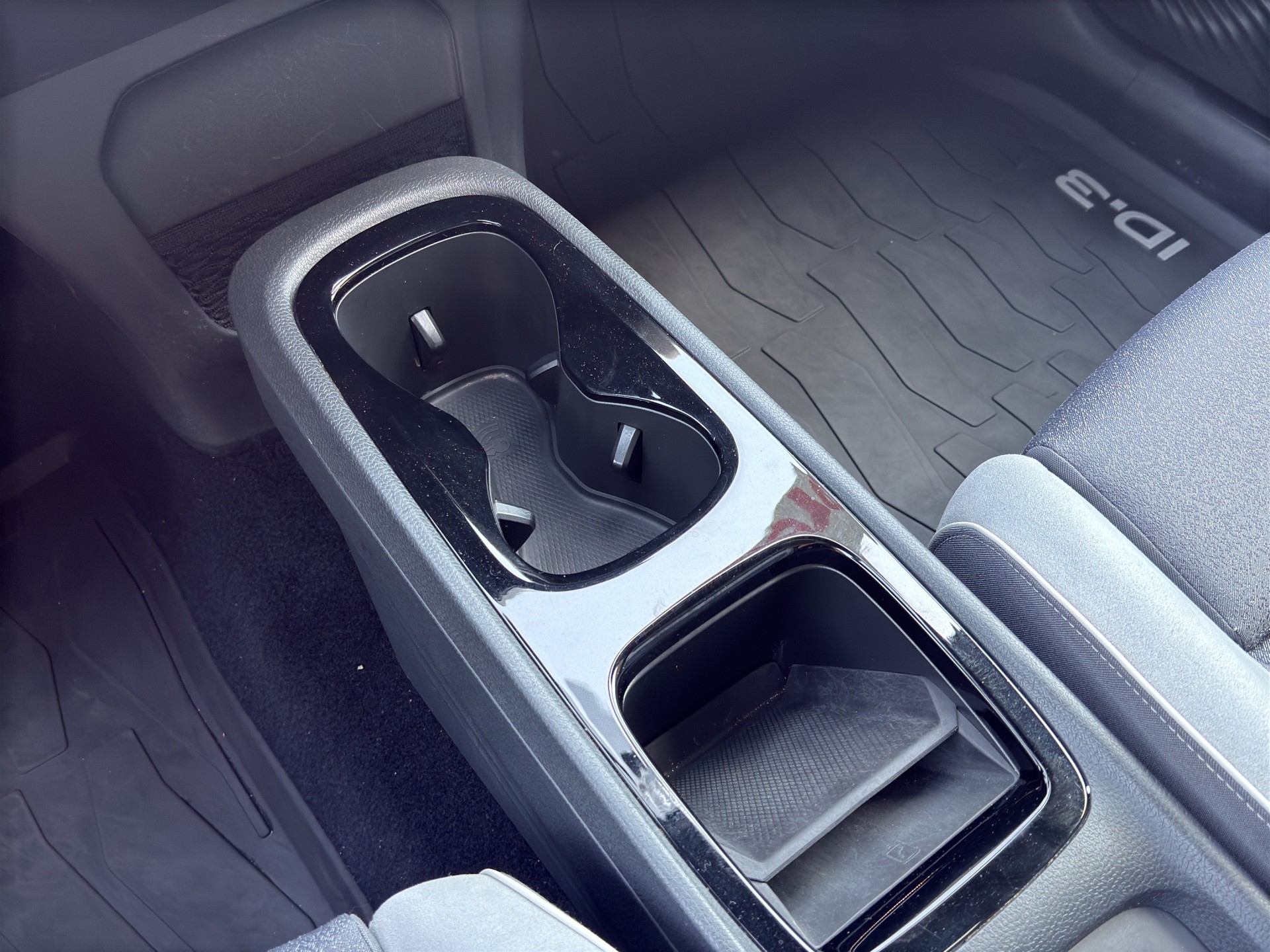 VW ID.3 Pro Performance 58kWh 1ST Max-image-23