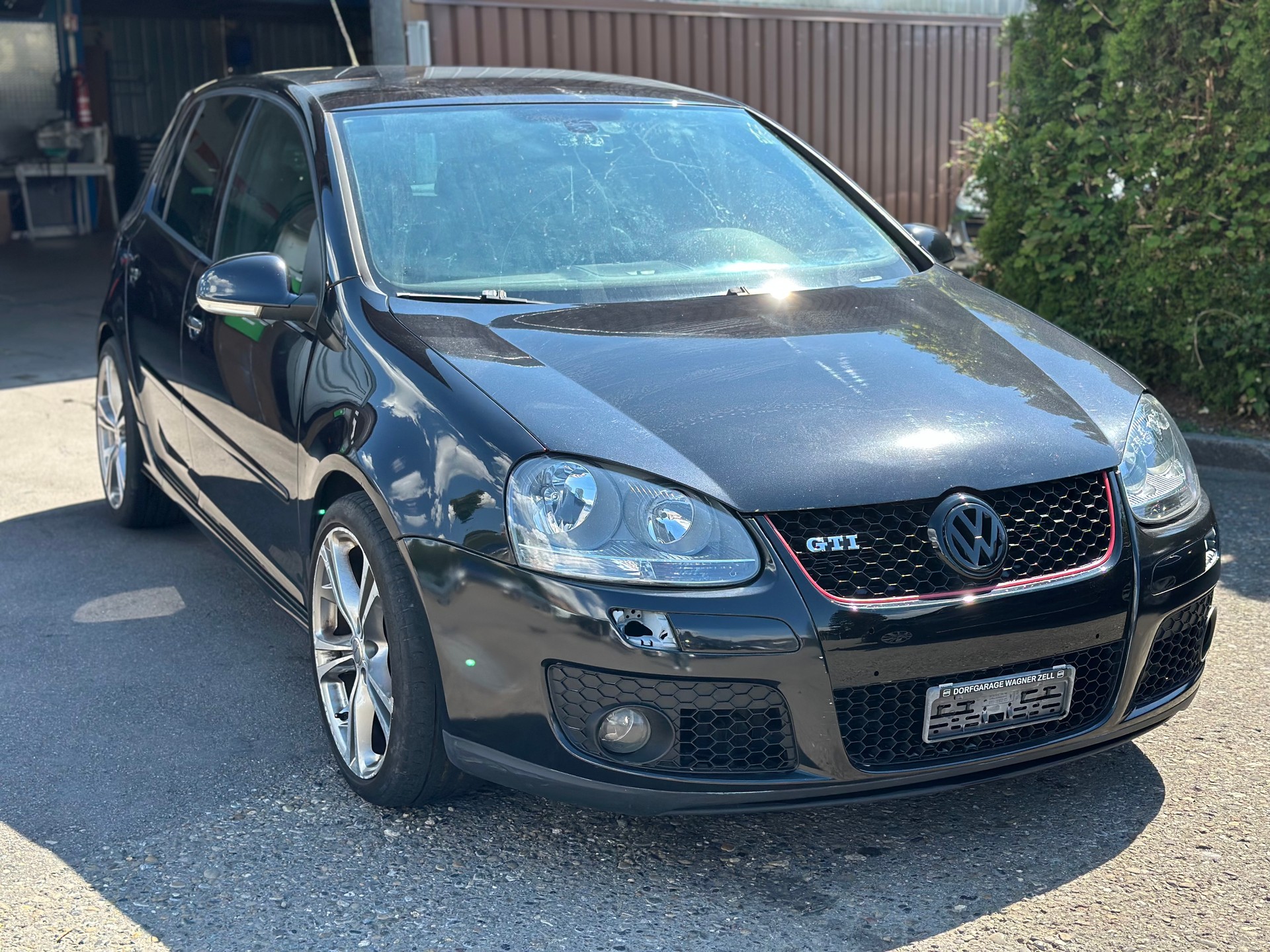 VW Golf 2.0 TFSI GTI-image-7