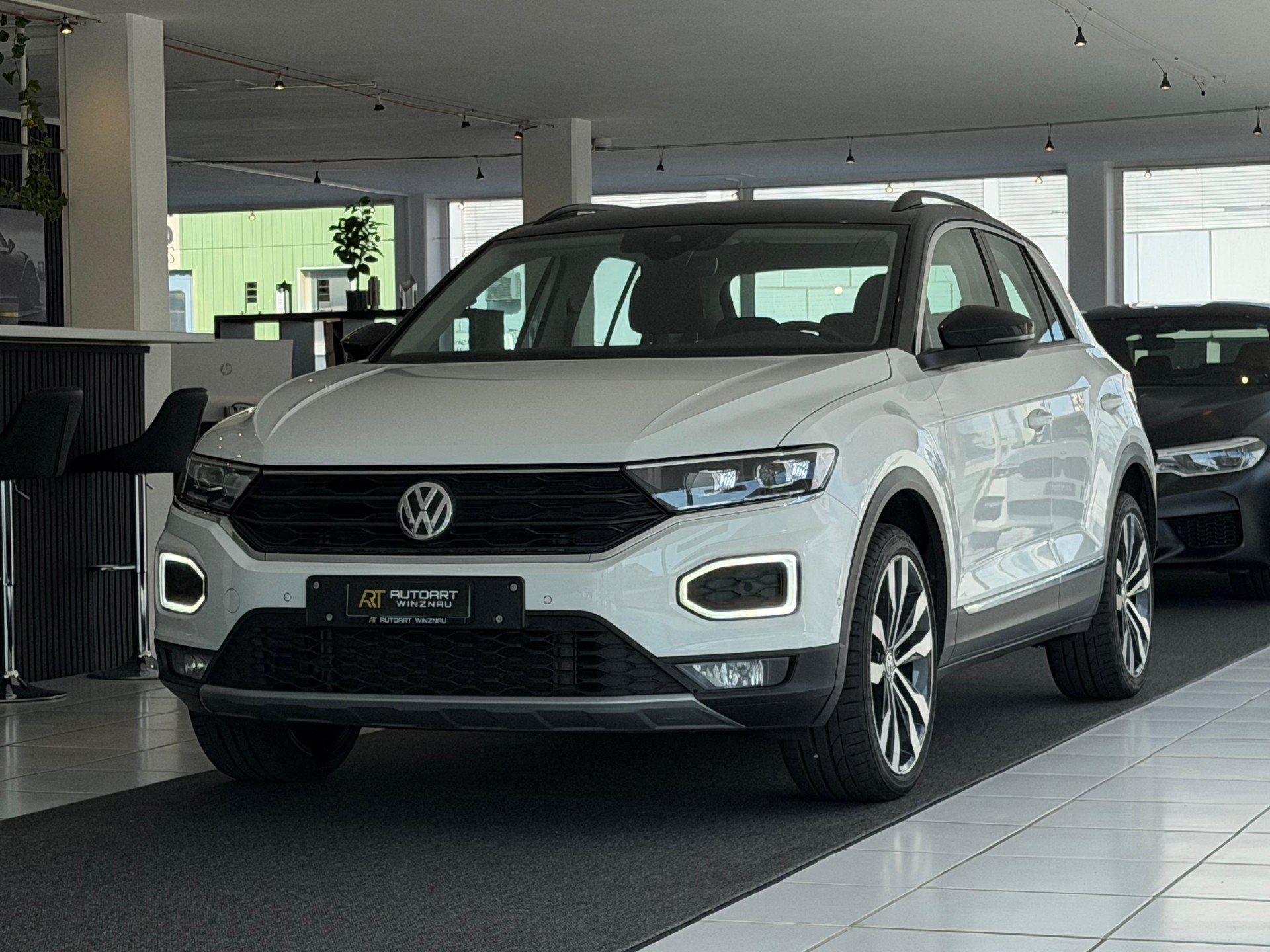 VW T-Roc 2.0 TSI Advance DSG 4Motion **ab MFK & Service**
